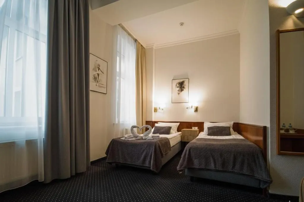 Bed in Polonia Raciborz