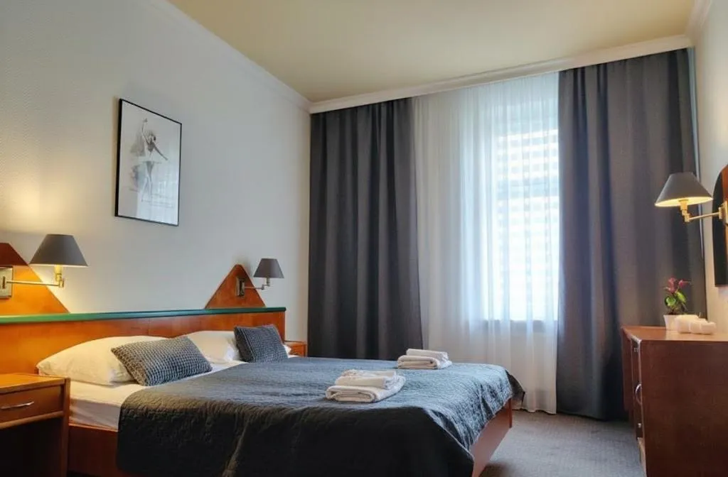 Bed in Polonia Raciborz