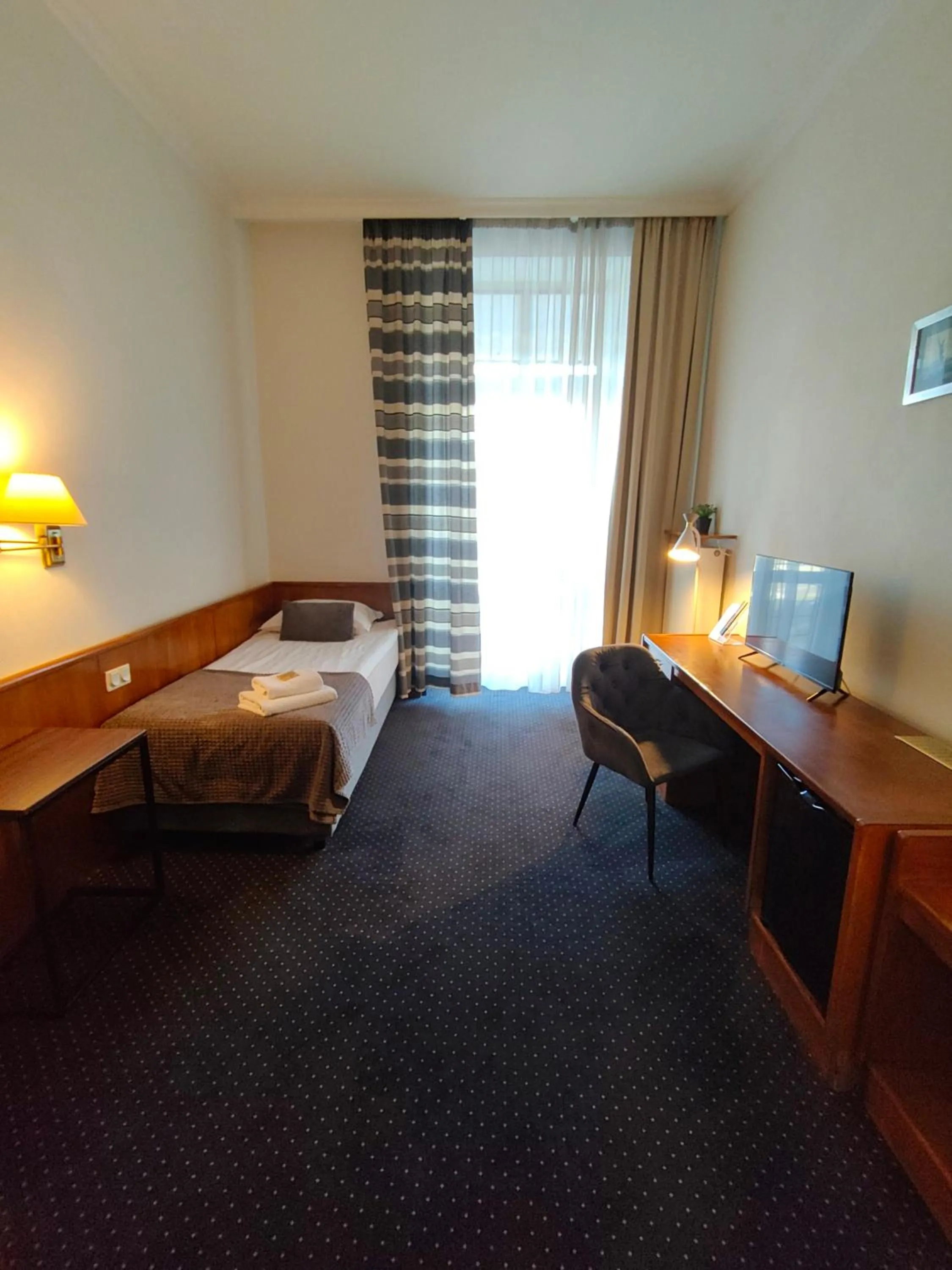 Bed in Polonia Raciborz