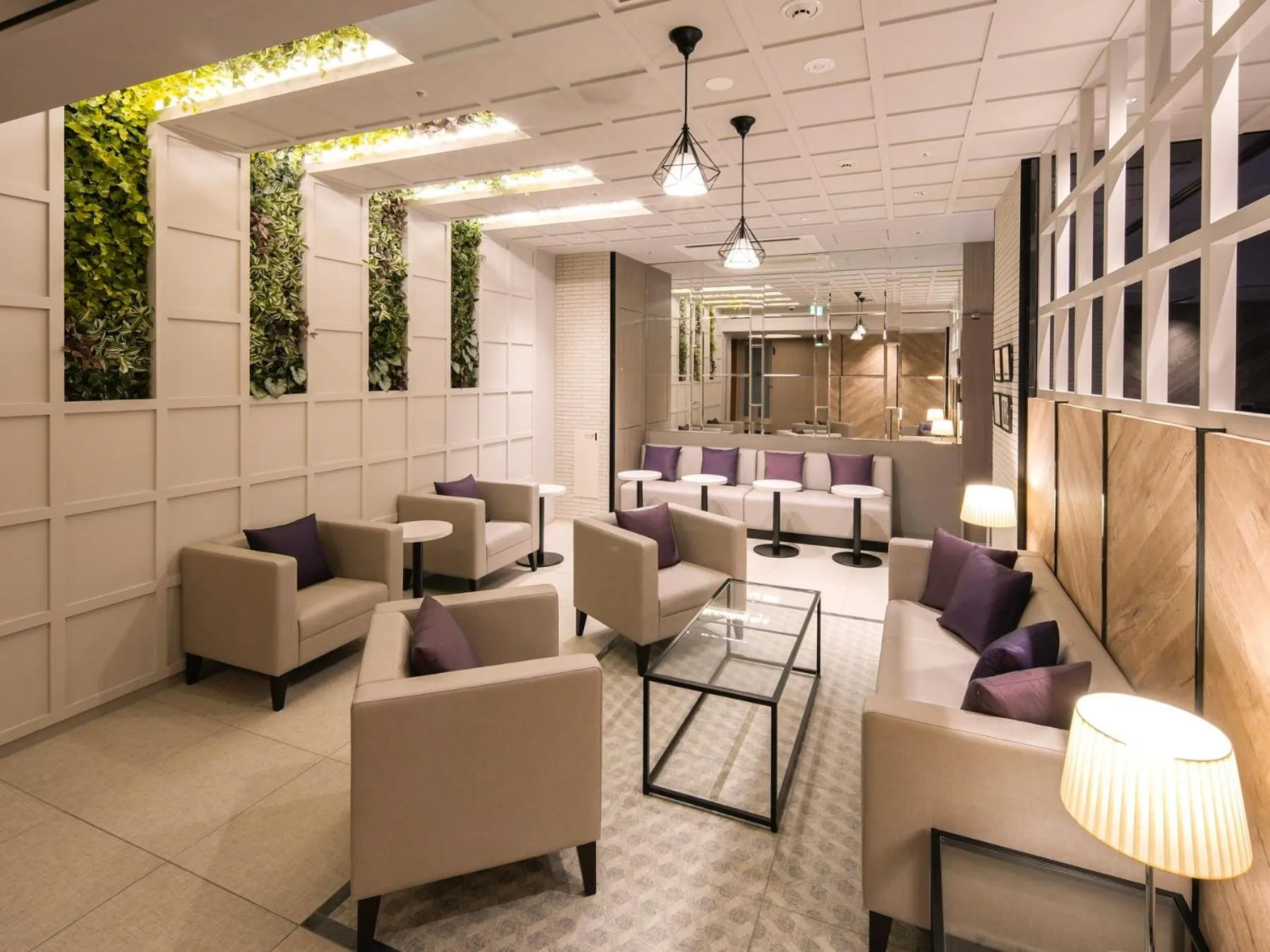 Lounge or bar in Super Hotel Premier Ikebukuro Natural Hot Spring