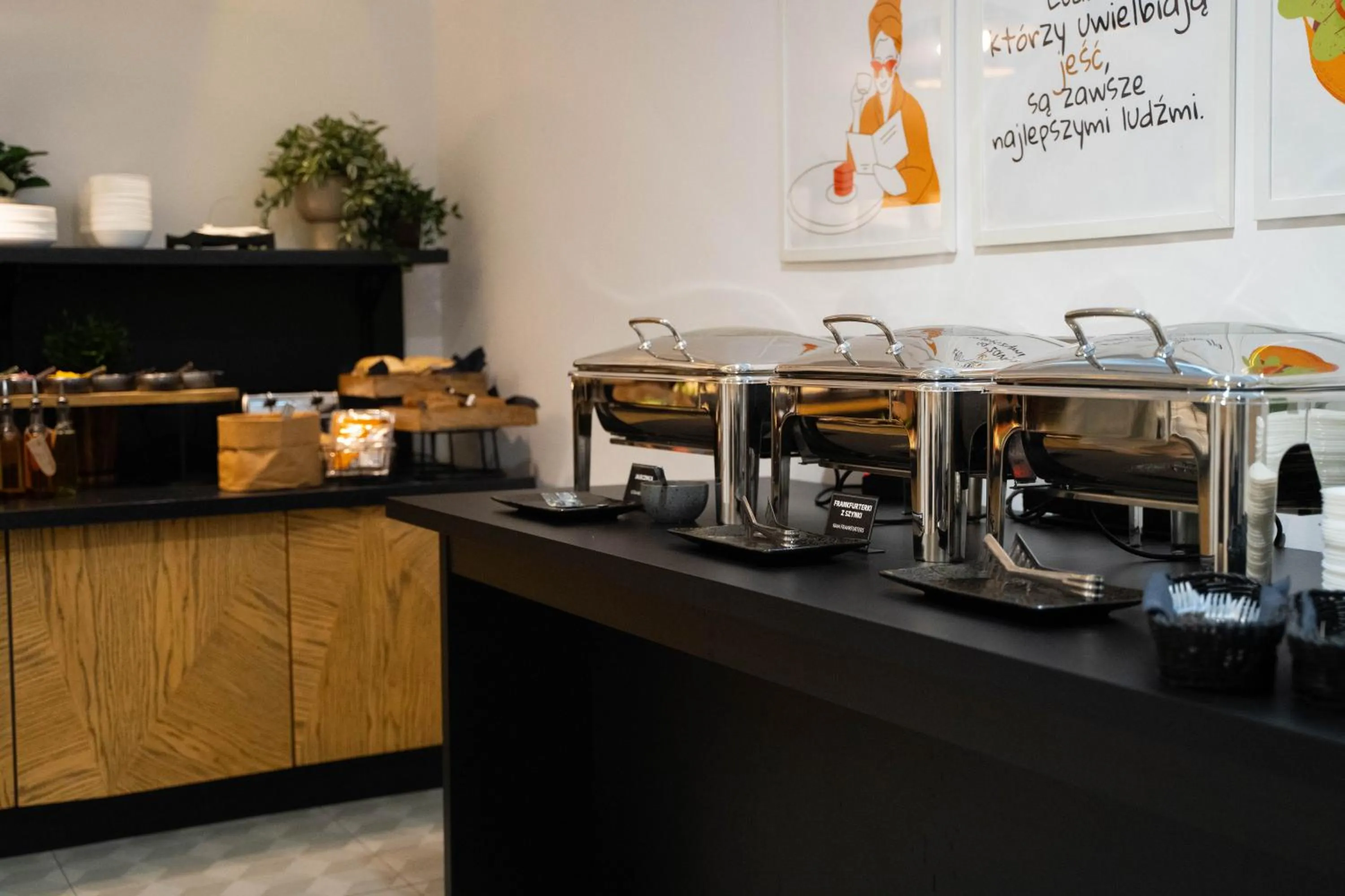 Breakfast in Villa Ozone