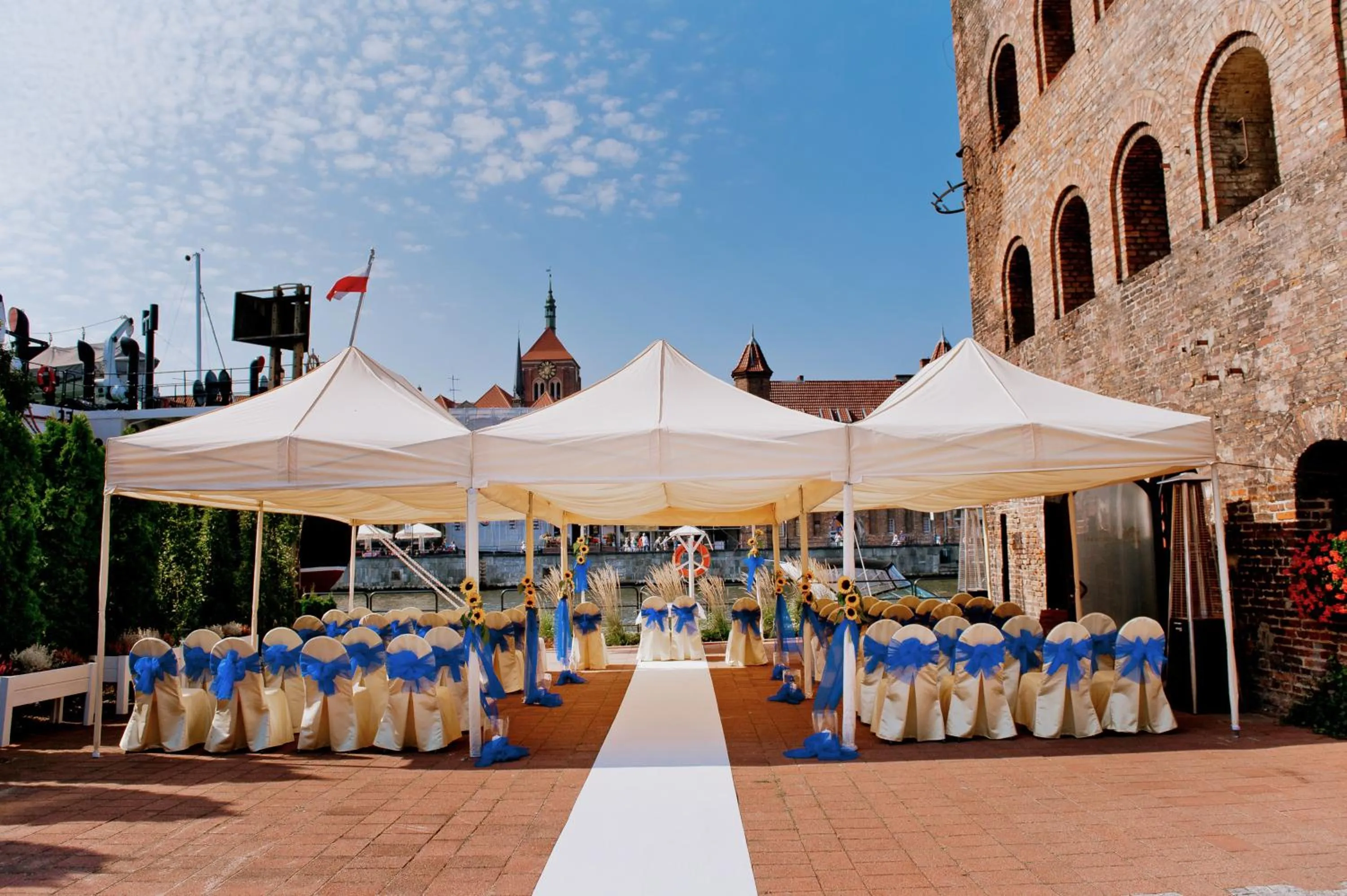 Activities in Jess Krolewski Gdansk Old Town