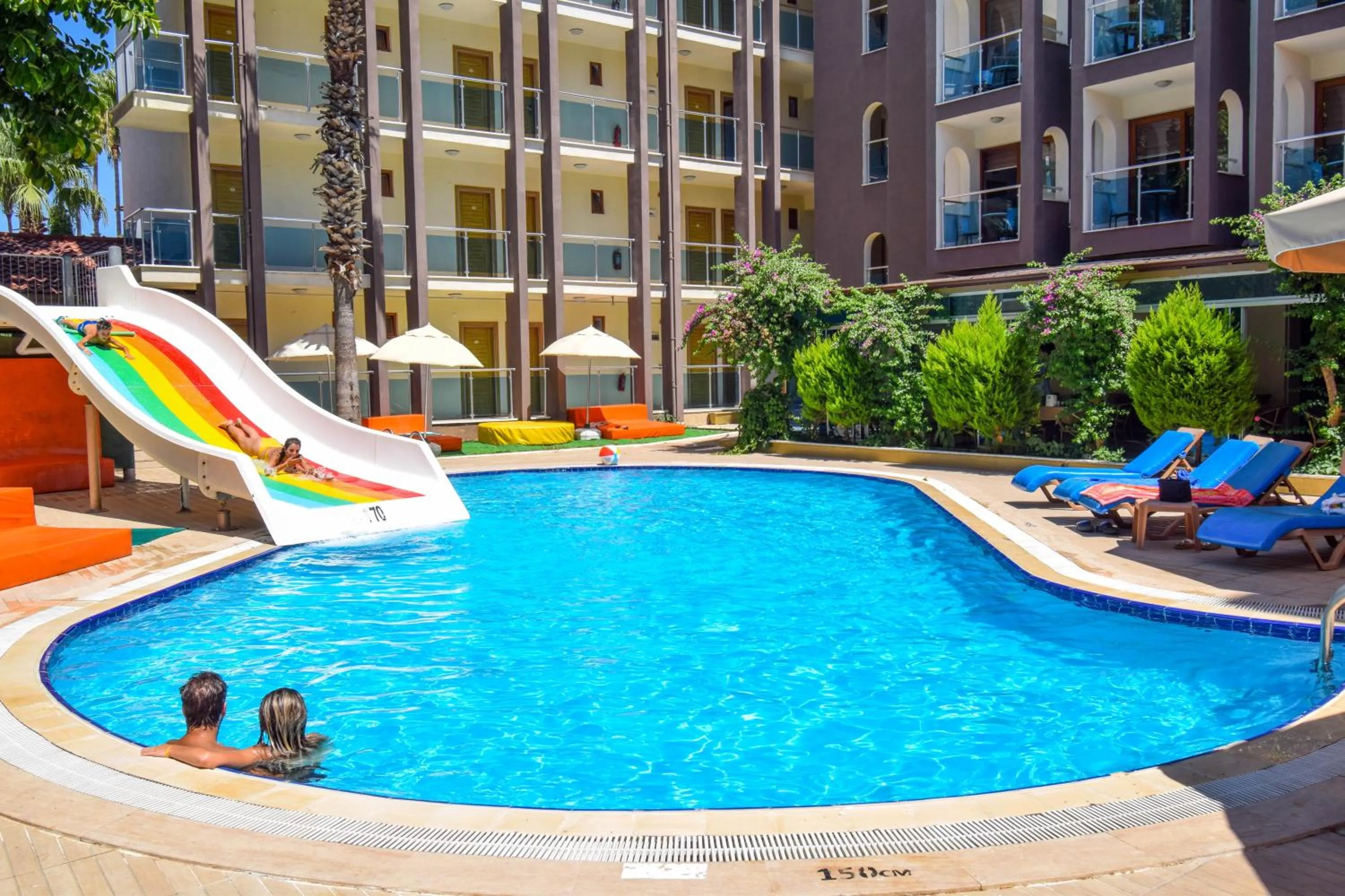 Swimming pool in Astoria Life Hotel