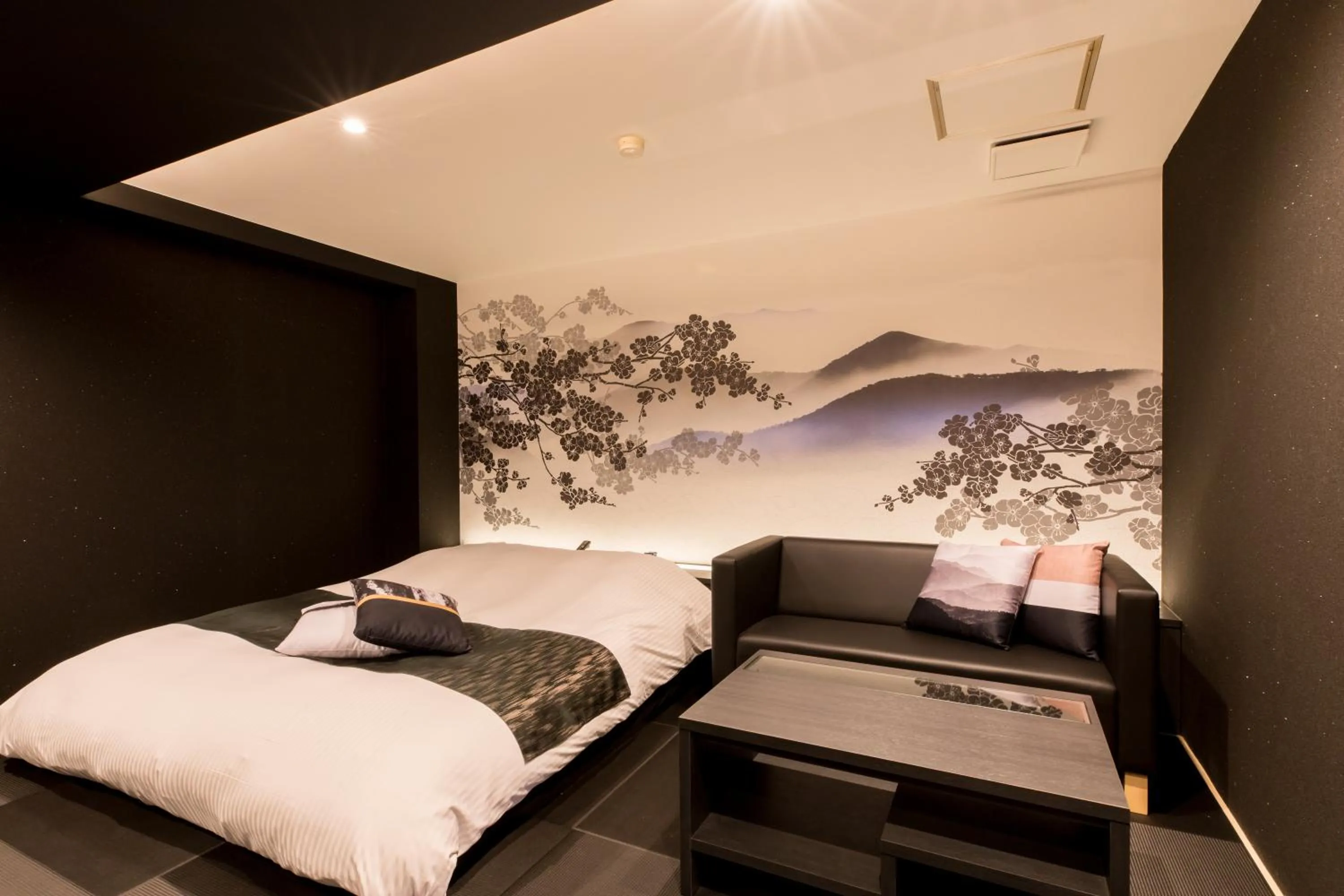 Bed in Yatomi Hotel Nuqu Natural Hot Spring