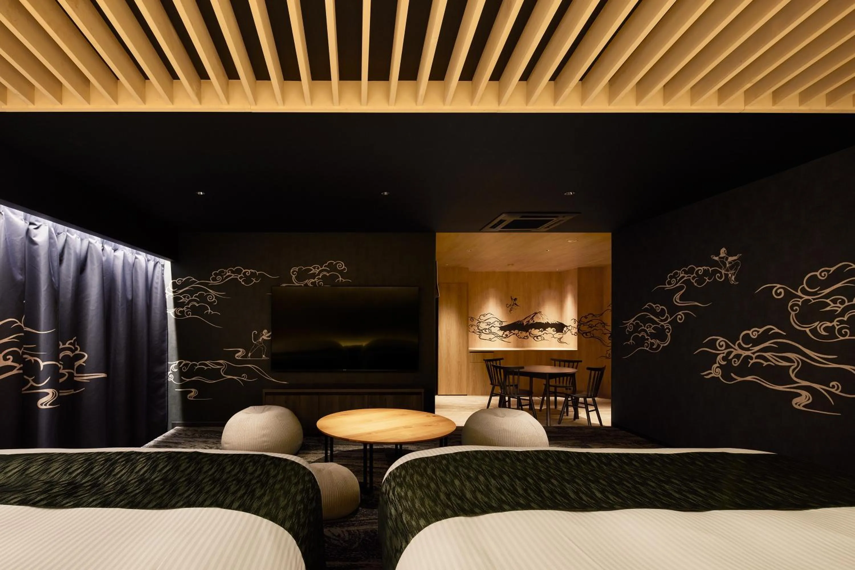 Living room in Yatomi Hotel Nuqu Natural Hot Spring