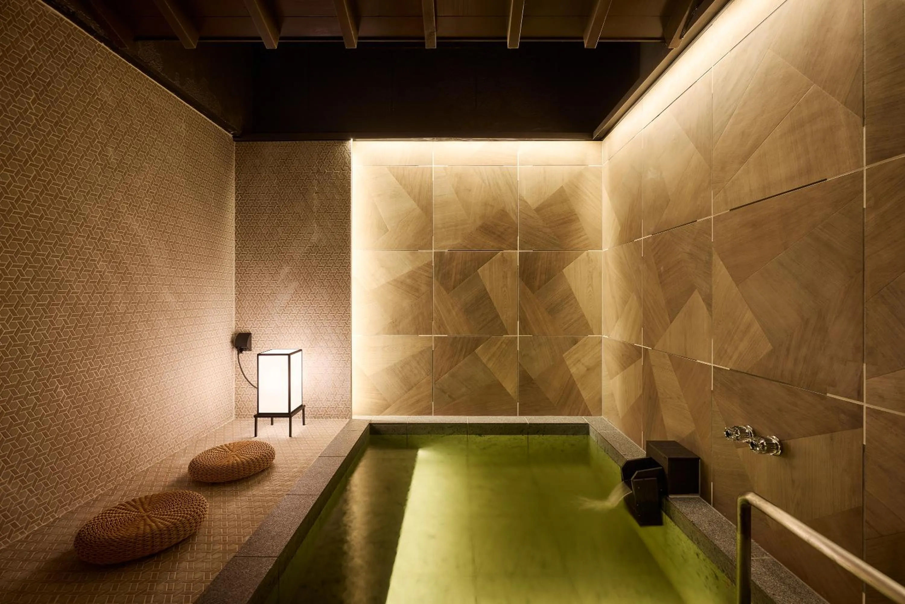 Open Air Bath in Yatomi Hotel Nuqu Natural Hot Spring