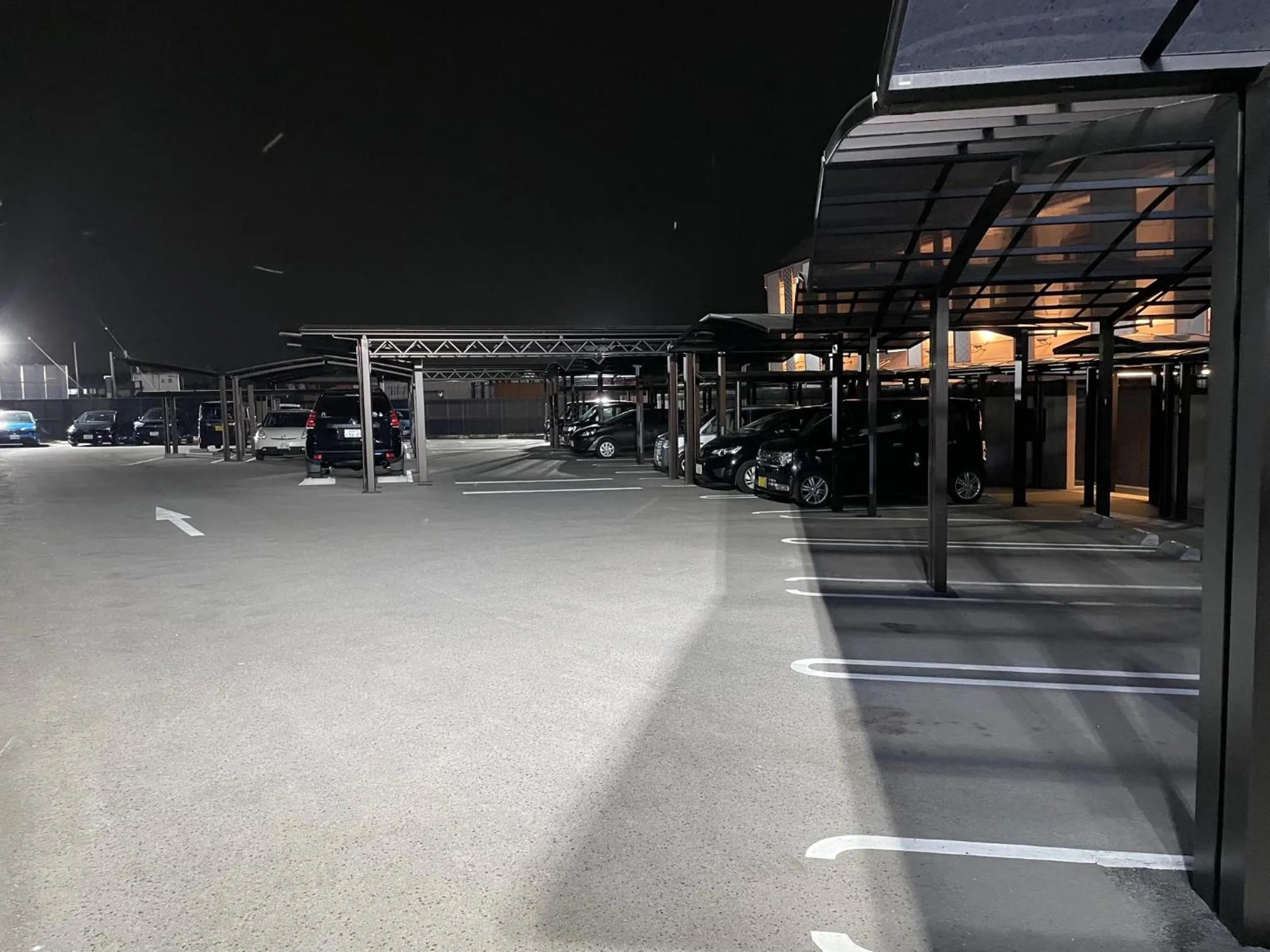 Parking in Yatomi Hotel Nuqu Natural Hot Spring