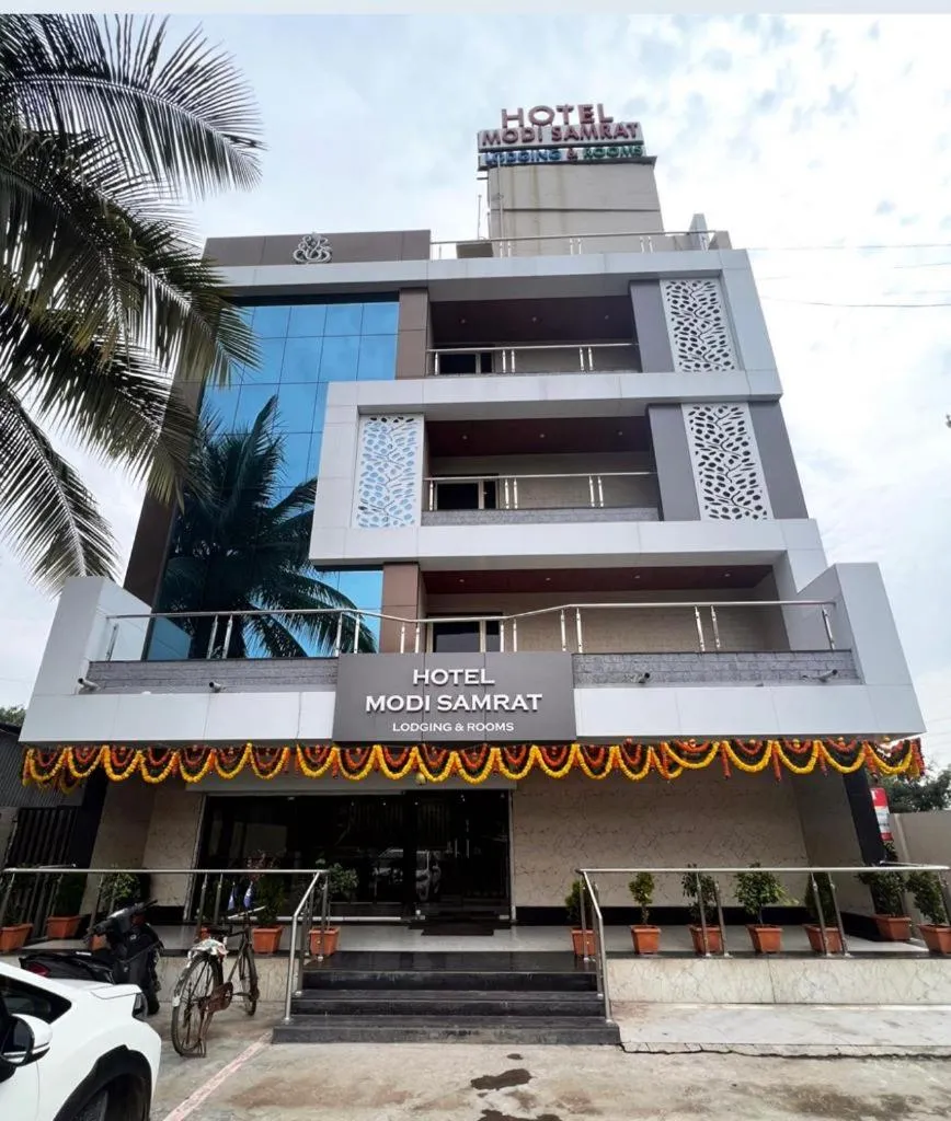 Hotel Modi Samrat