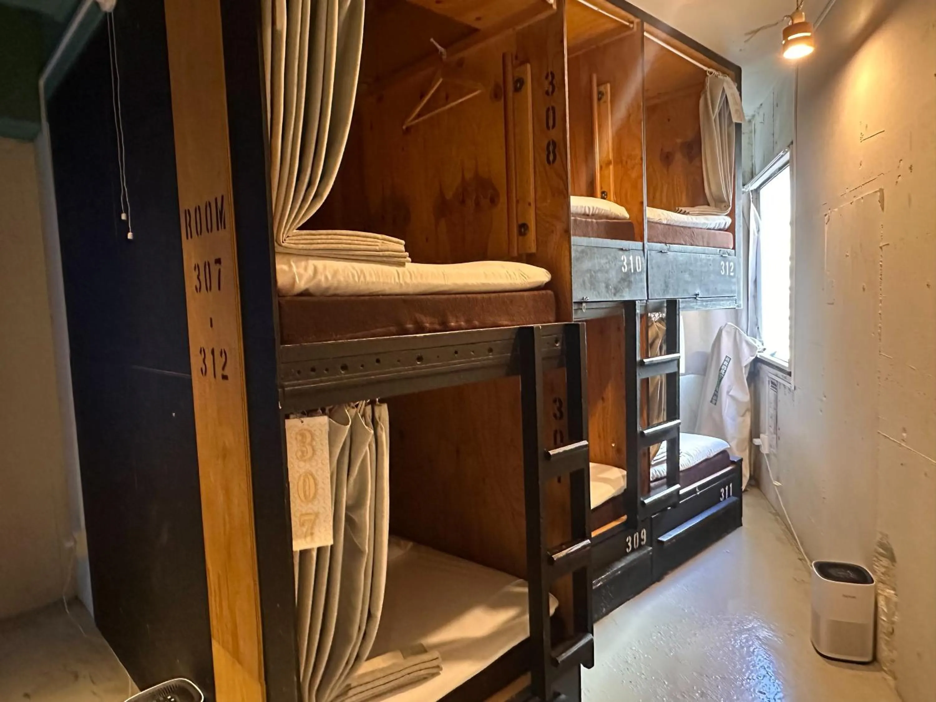 Bed in STAY WORK ASAKUSA guest house 浅草店