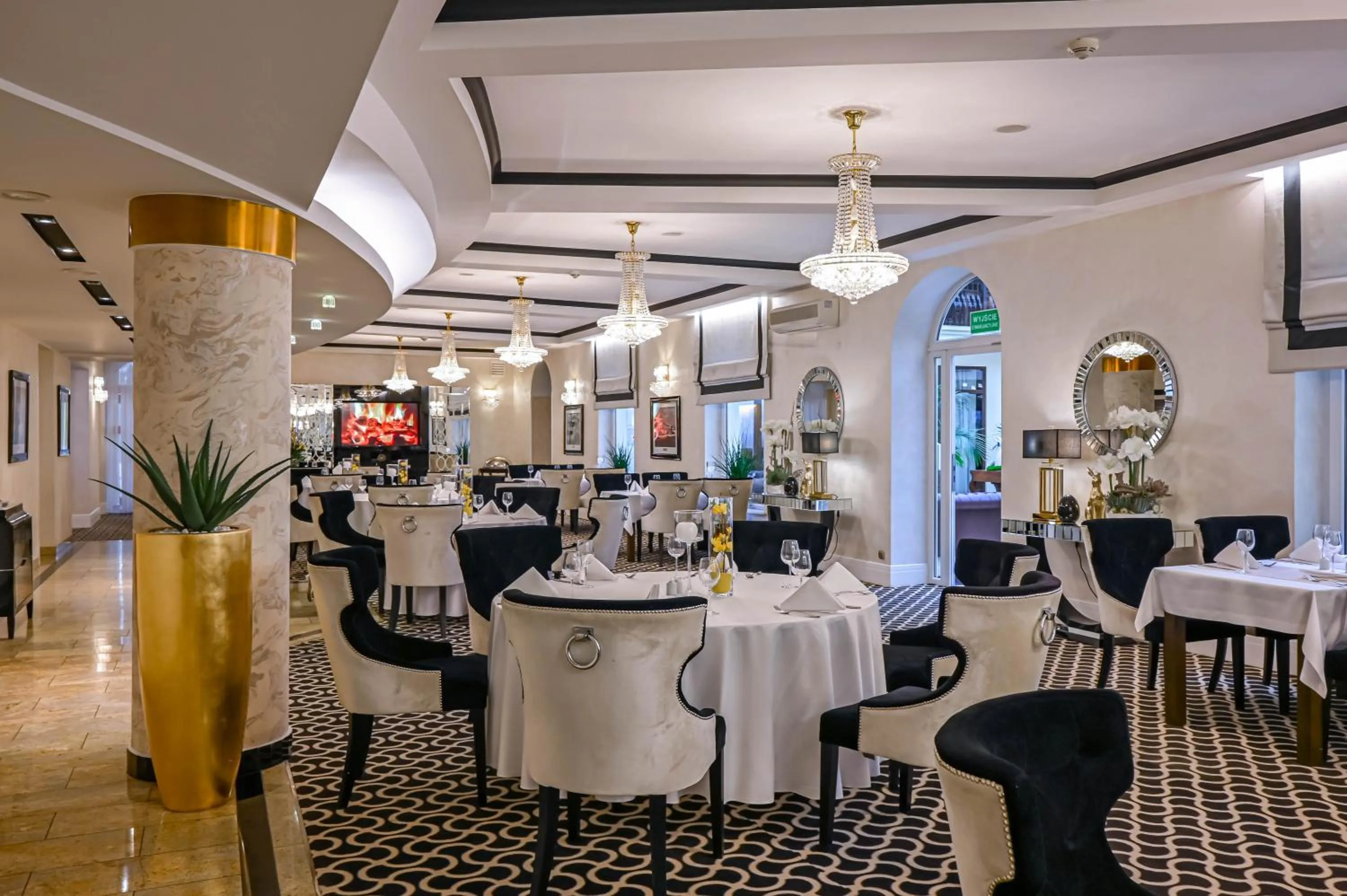 Restaurant/places to eat in Hotel SPA Faltom Gdynia Rumia