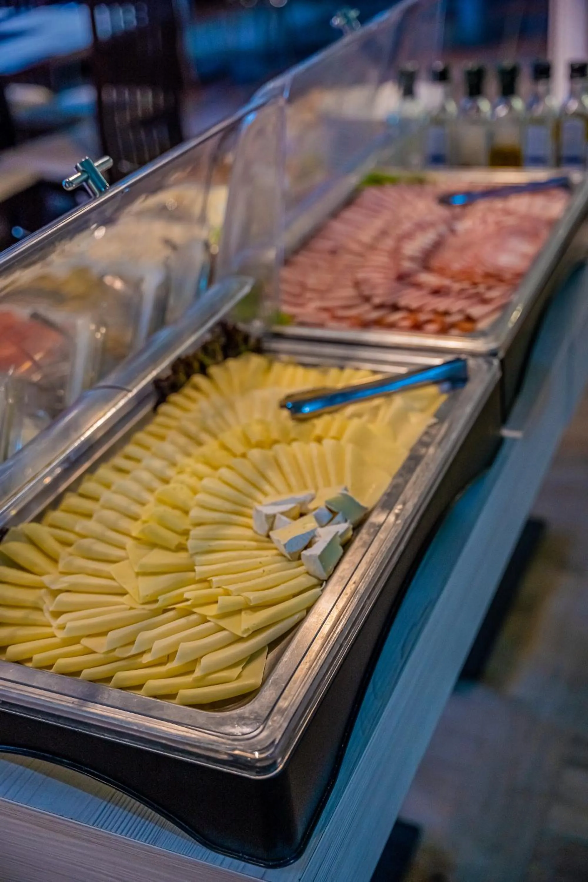 Restaurant/places to eat in Hotel Mazowiecki Łódź