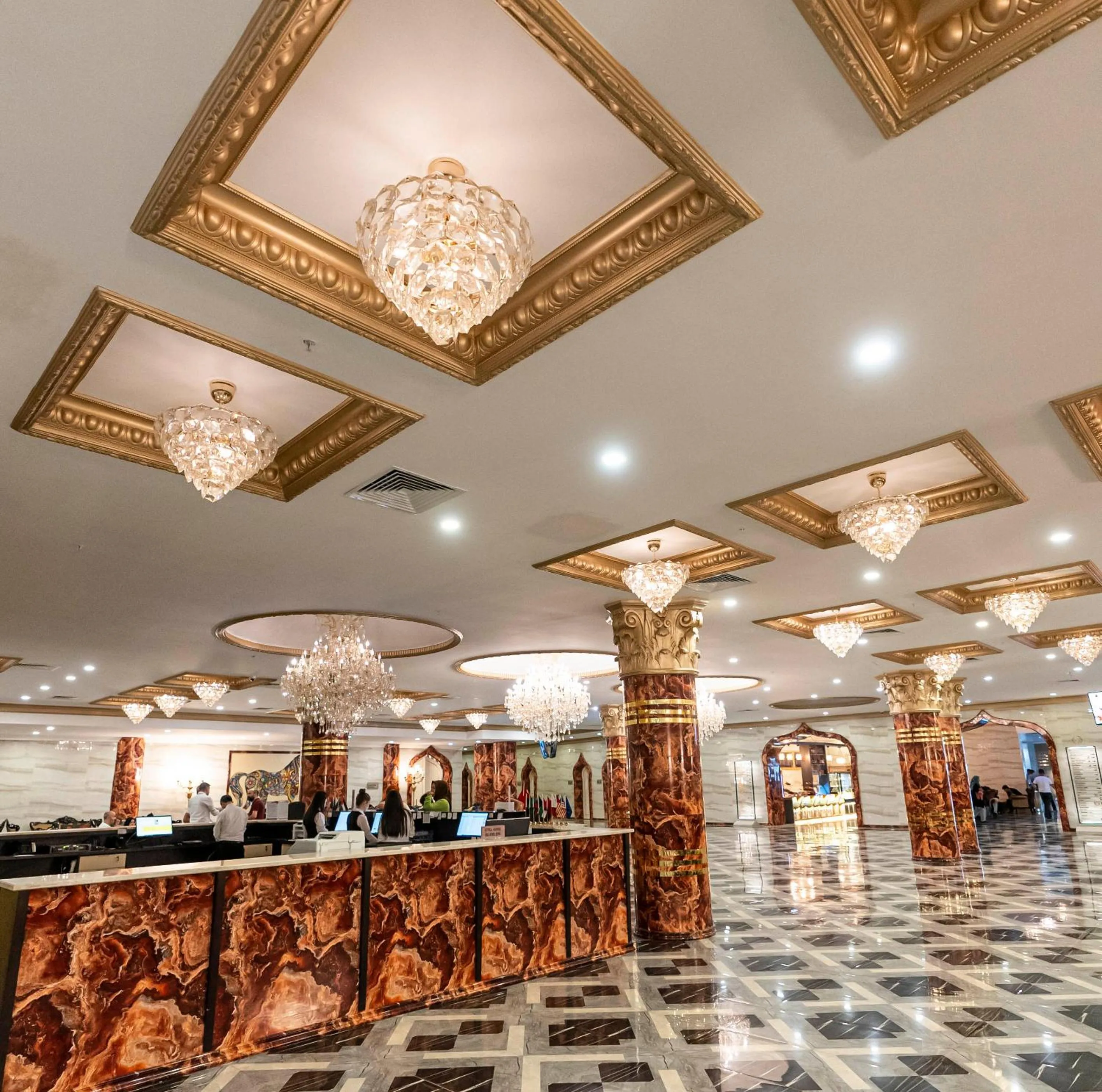 Lobby or reception in Sarot Thermal Palace Tatil Köyü - Halal Hotel