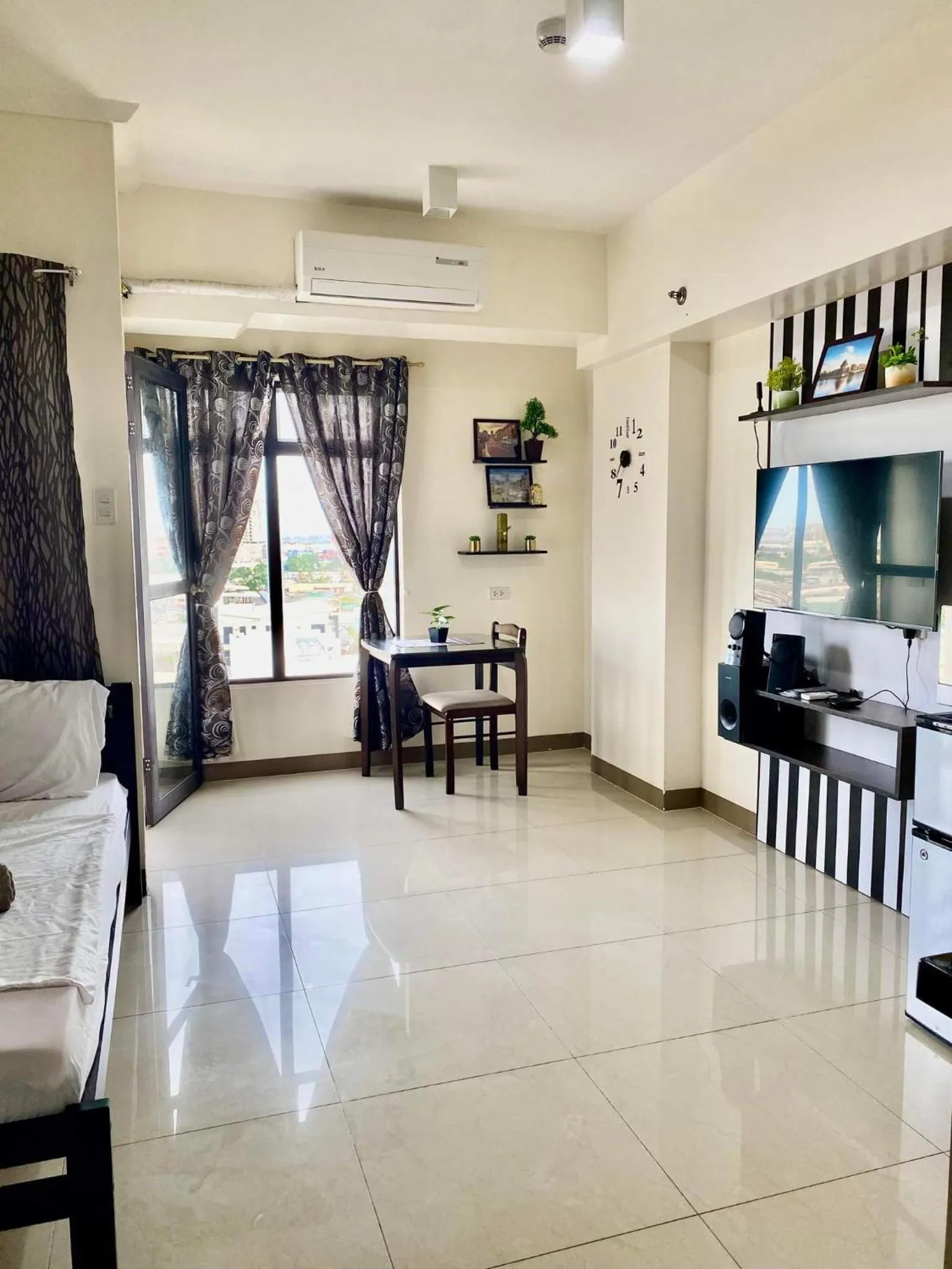 Living room in Mabolo Garden Flats Cebu