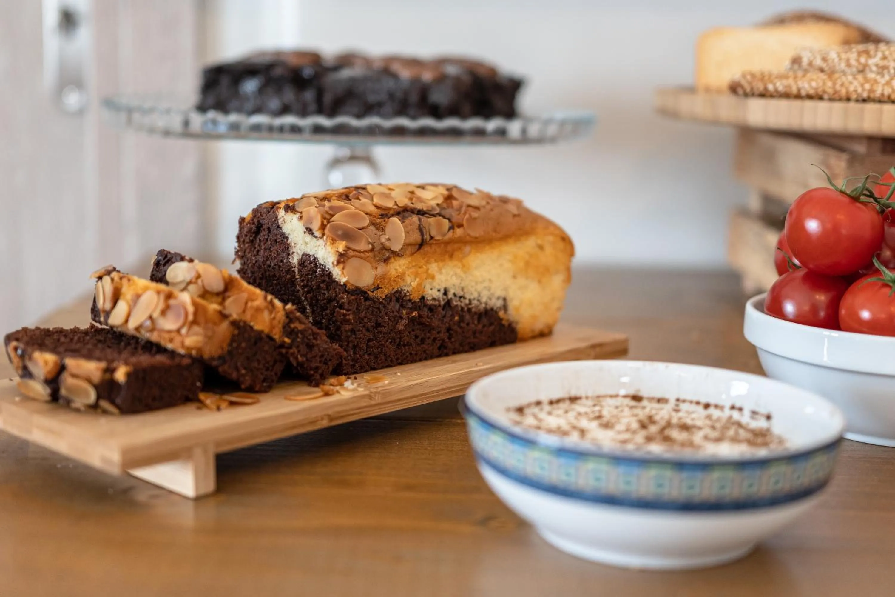 Buffet breakfast in Naxian Air