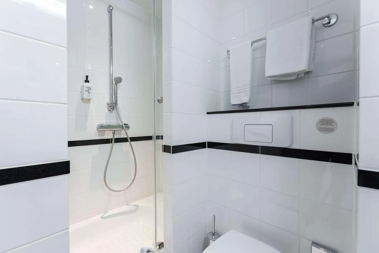 Bathroom in Scandic Gdańsk