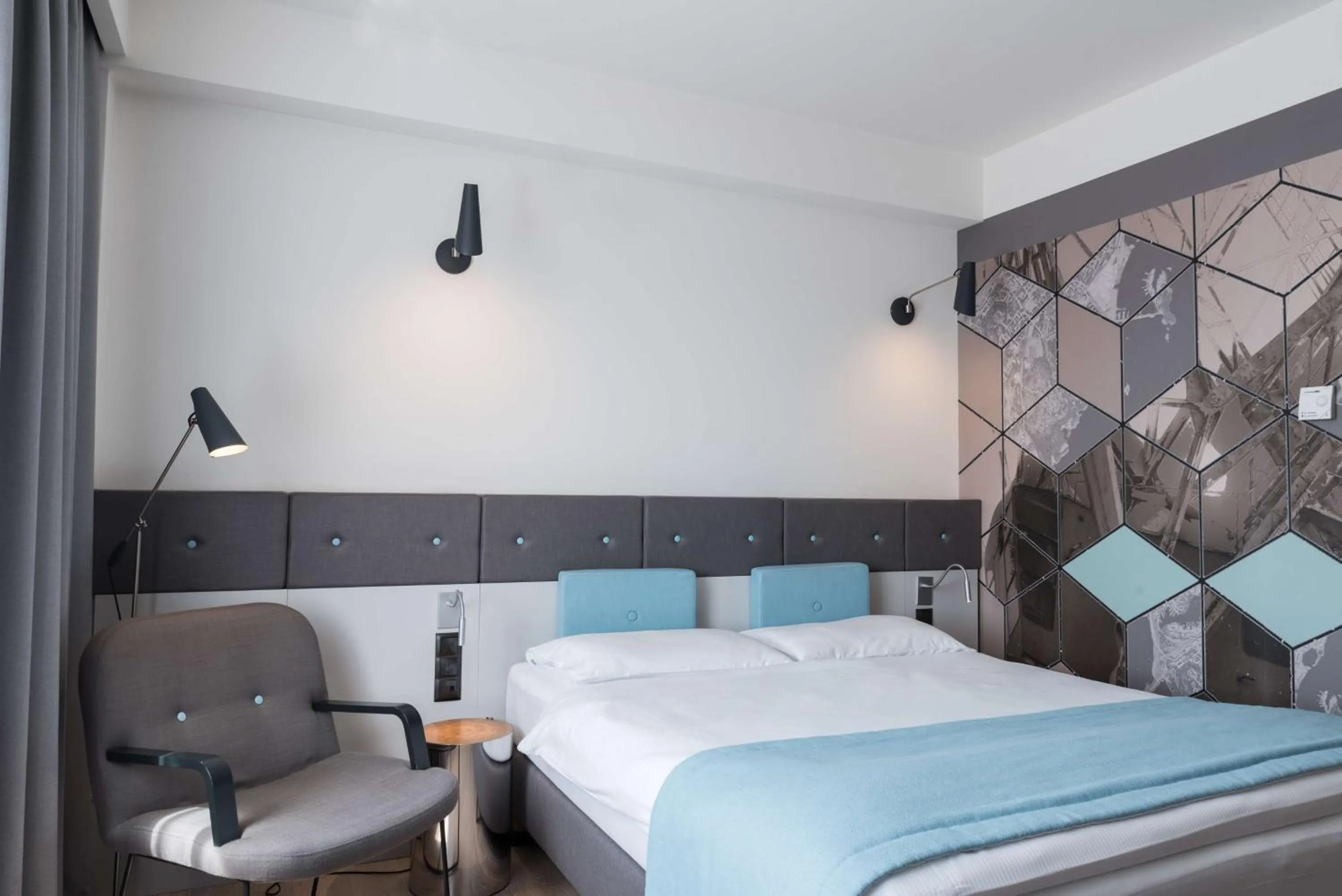 Bedroom, Bed in Scandic Gdańsk