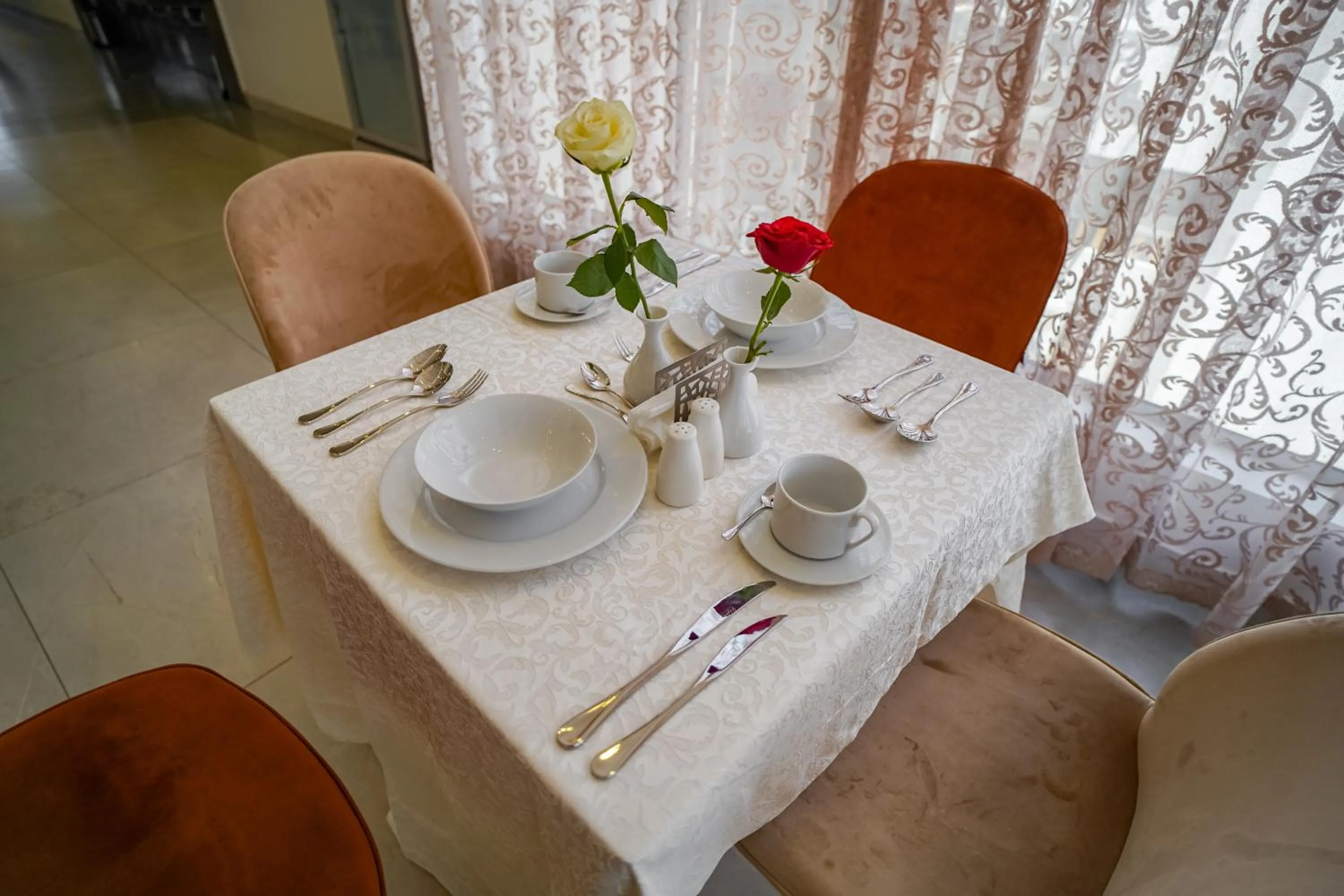 Dining area in Emaar Legend
