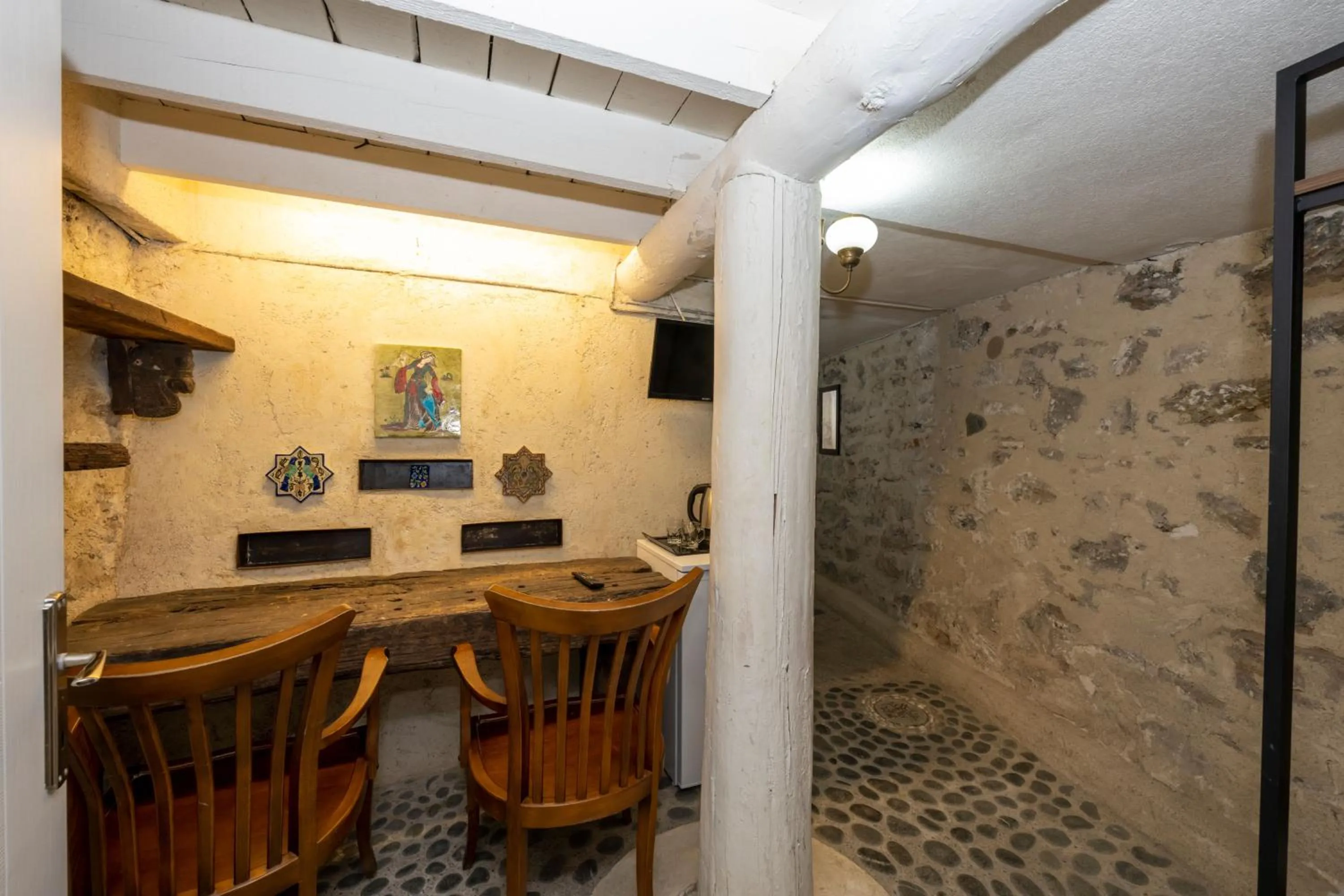 Dining area in Taksim Antique Hotel