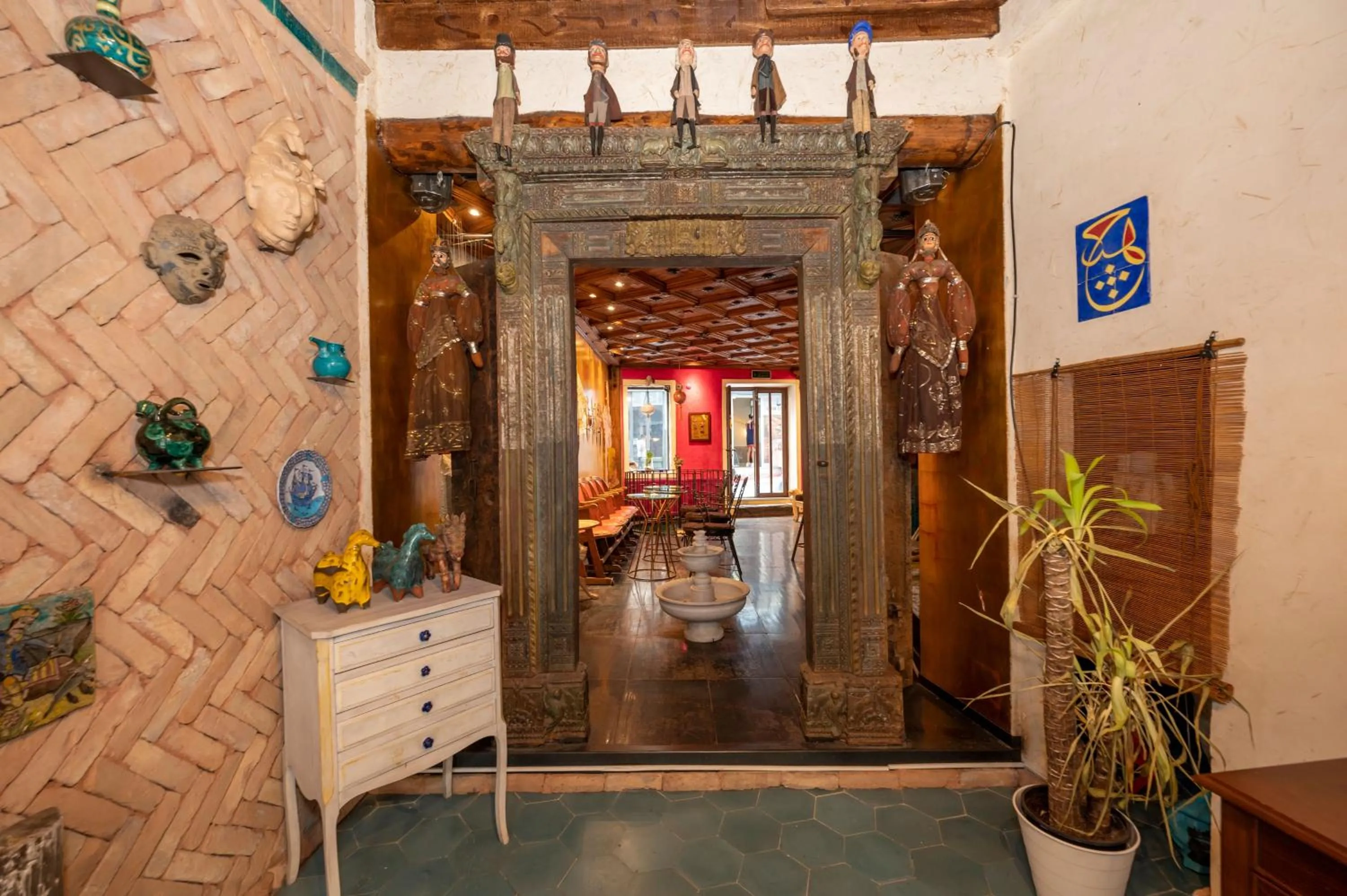 Coffee/tea facilities in Taksim Antique Hotel