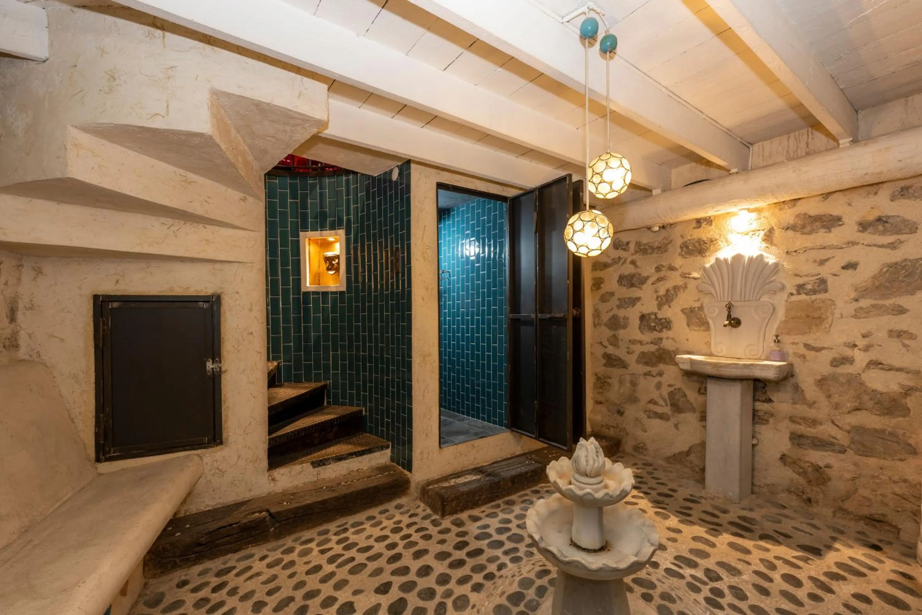 Bathroom in Taksim Antique Hotel
