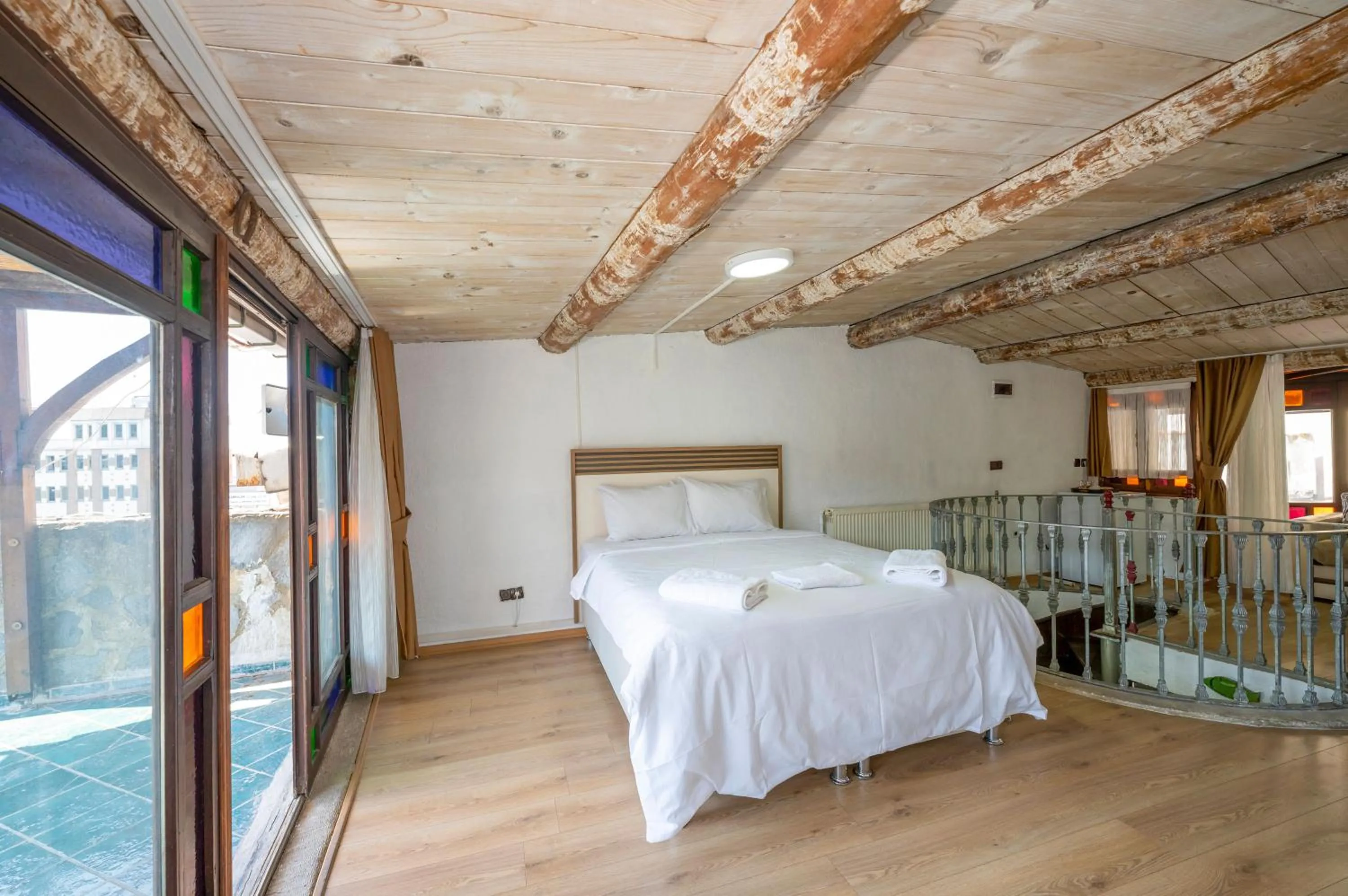 Bed in Taksim Antique Hotel