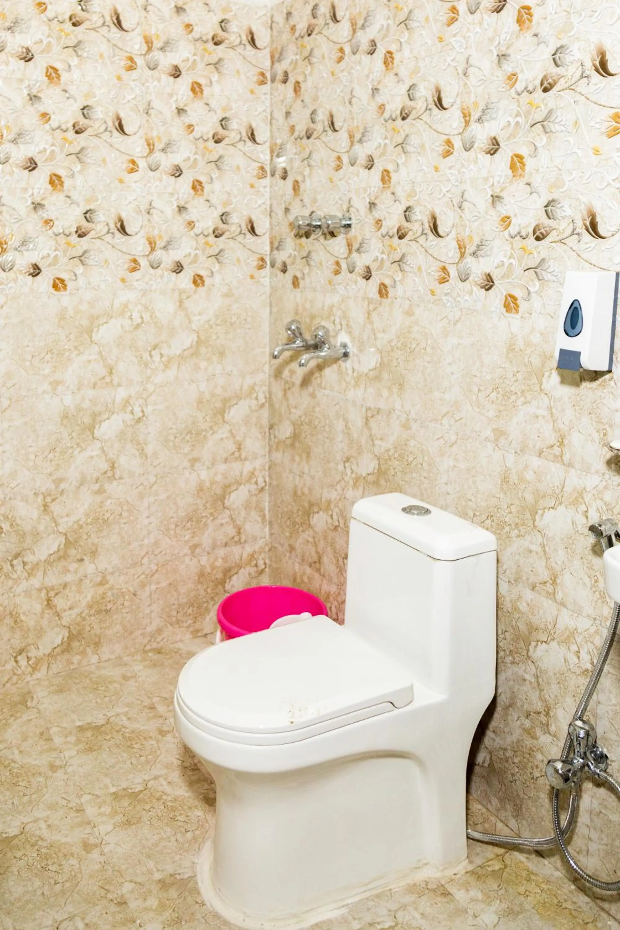 Bathroom in Jagdambey Hotel