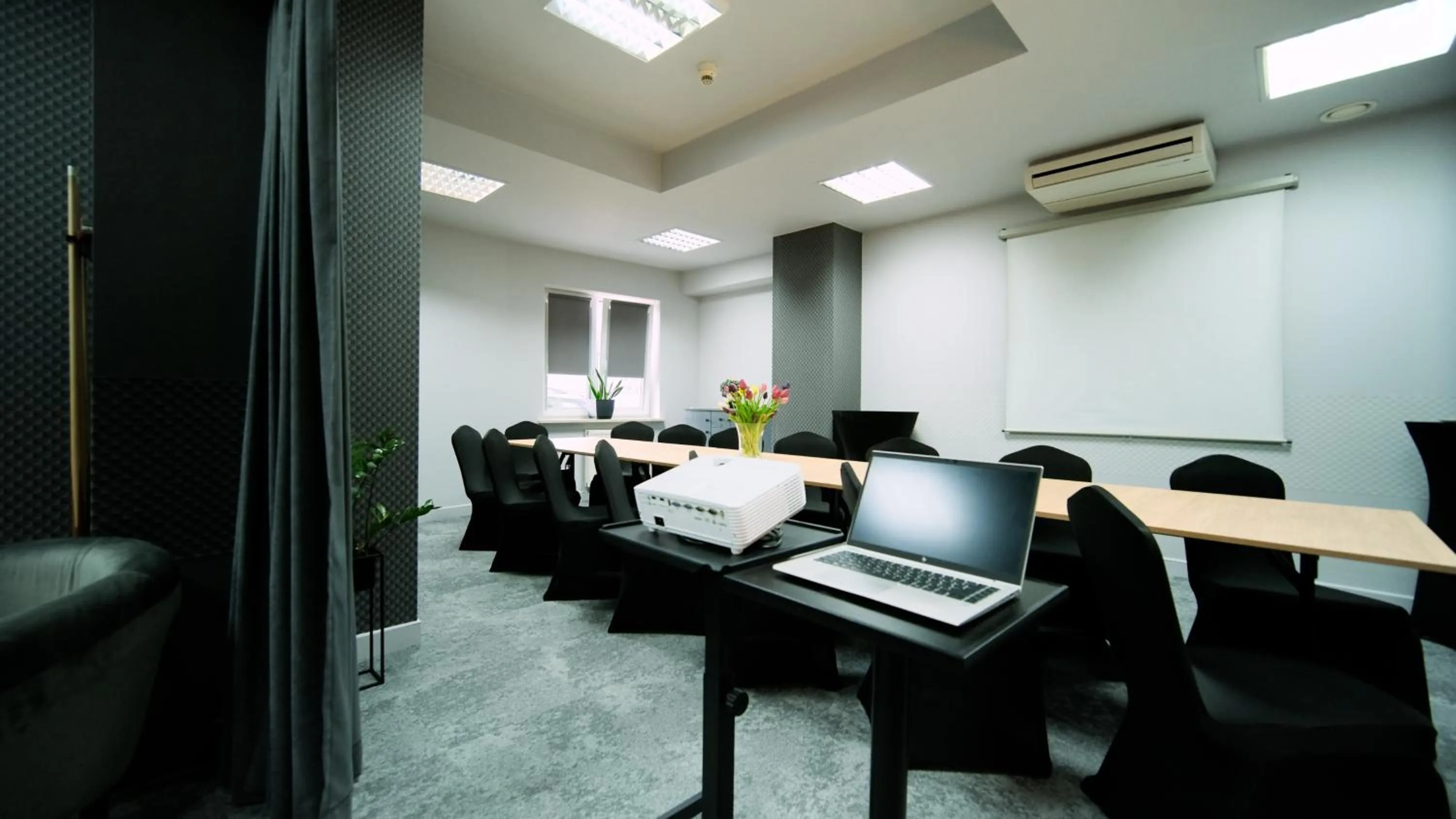 Meeting/conference room, Bed in Nova Hotel