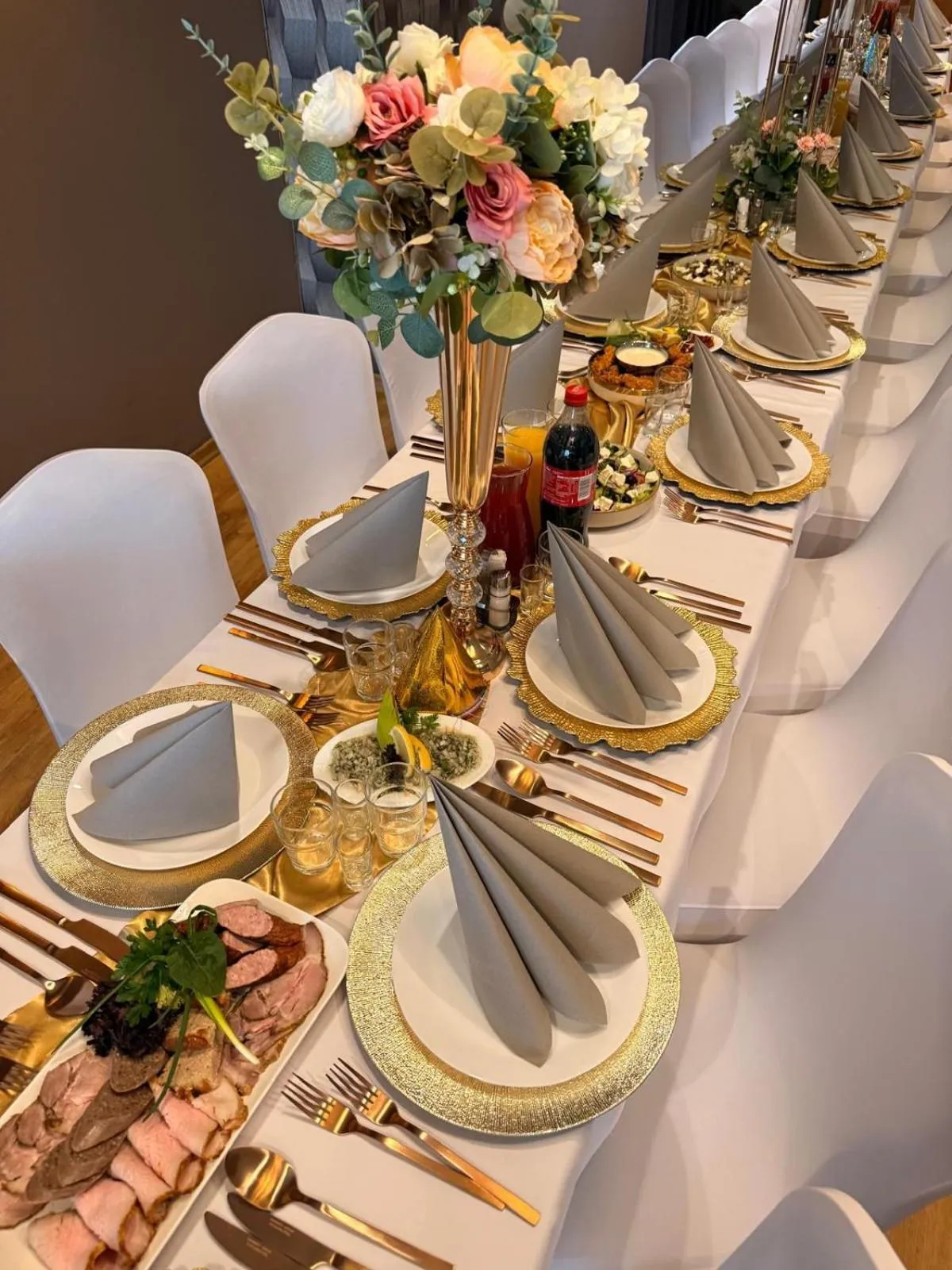 Evening entertainment in Nova Hotel