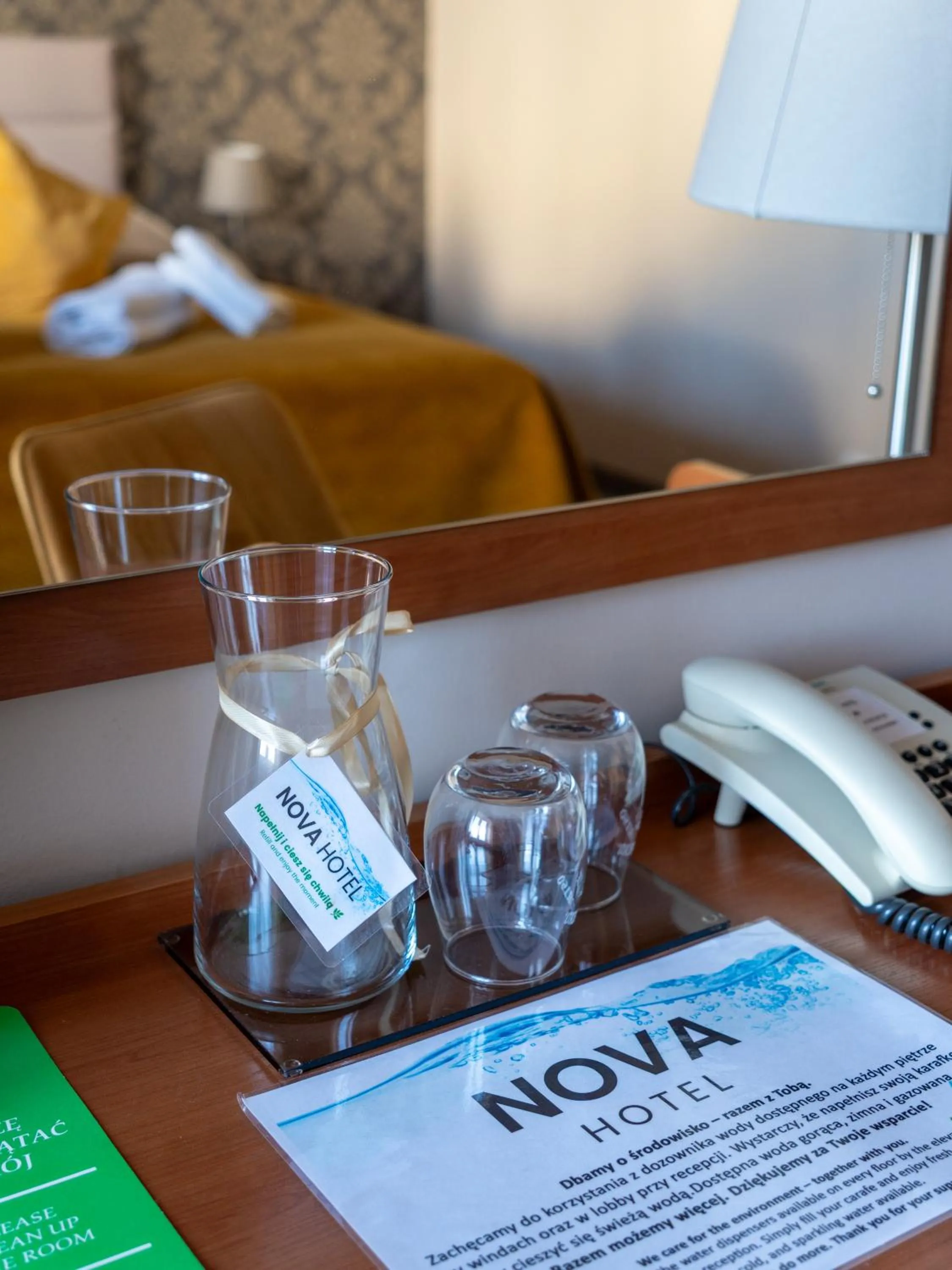 Food and drinks, Bed in Nova Hotel