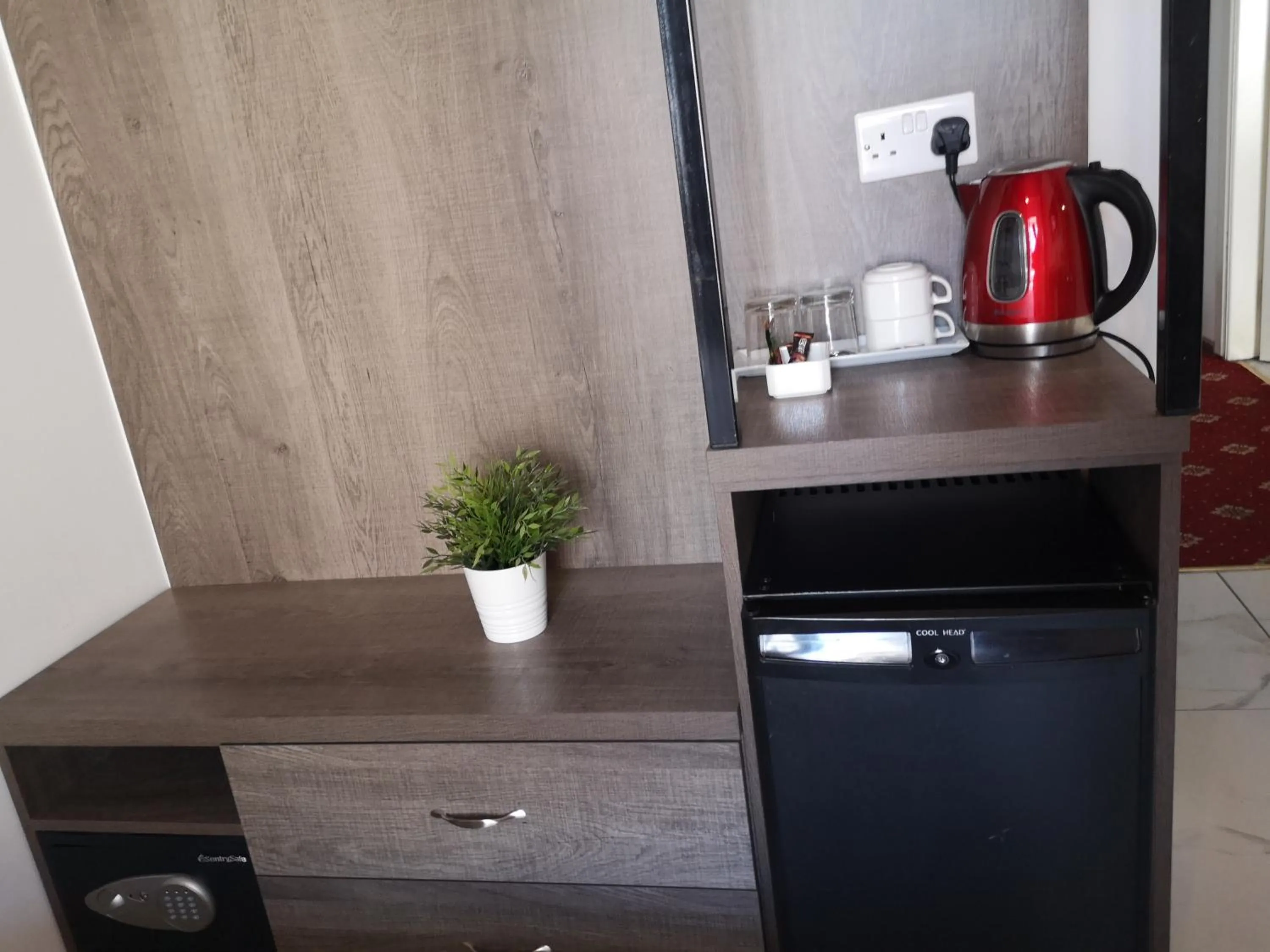 Coffee/tea facilities in St Elena Boutique Residence