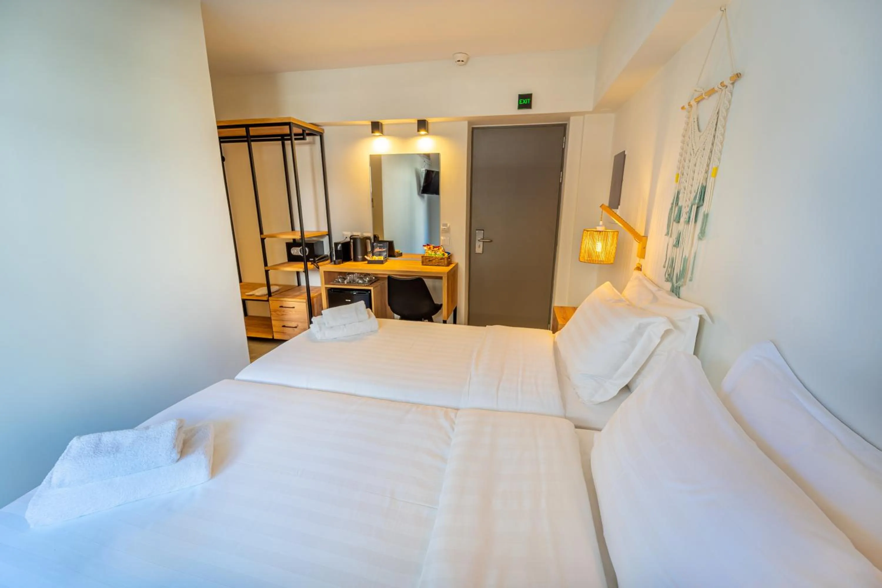 Bed in Niso Skiathos