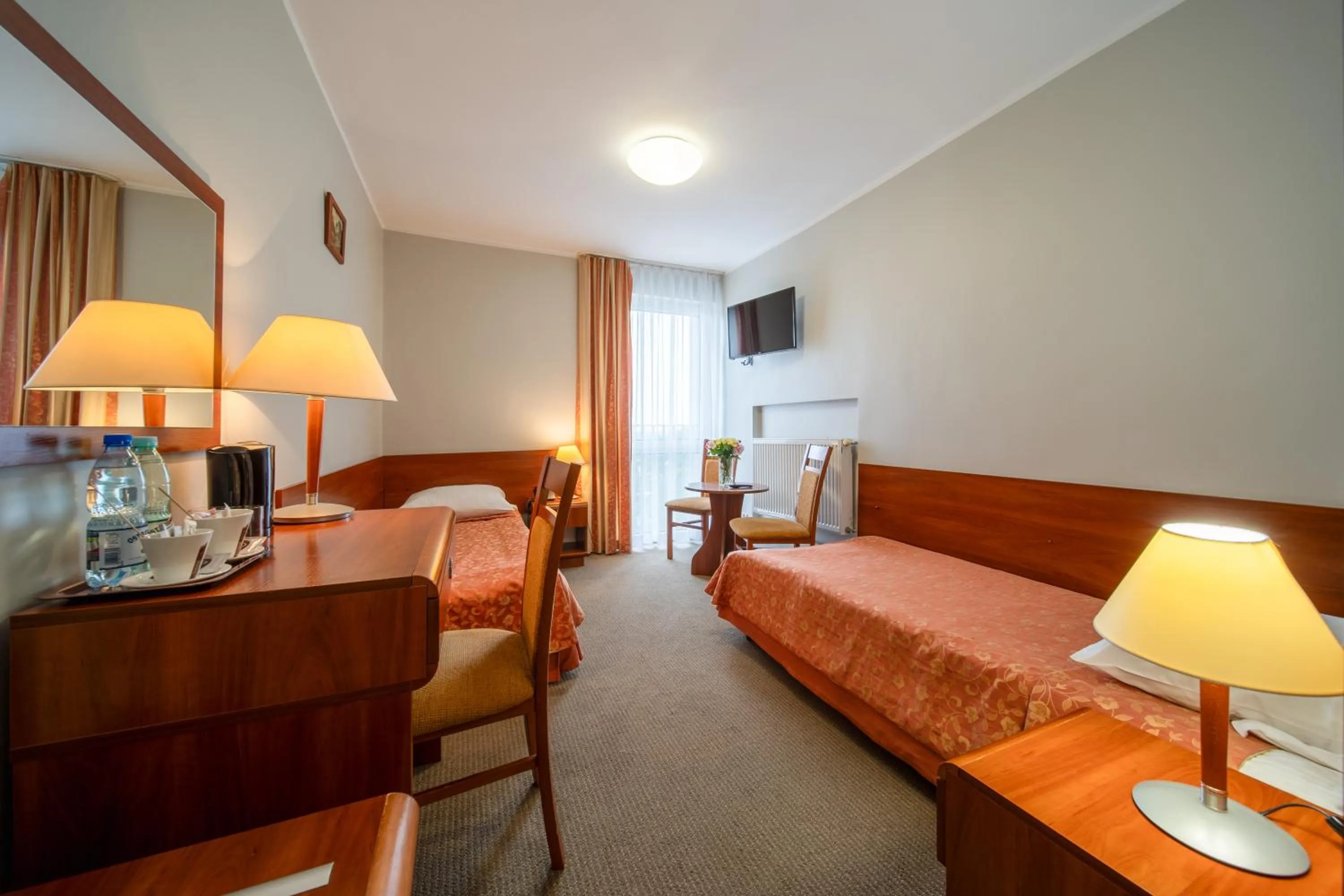 Photo of the whole room in Hotel Gromada Łomża