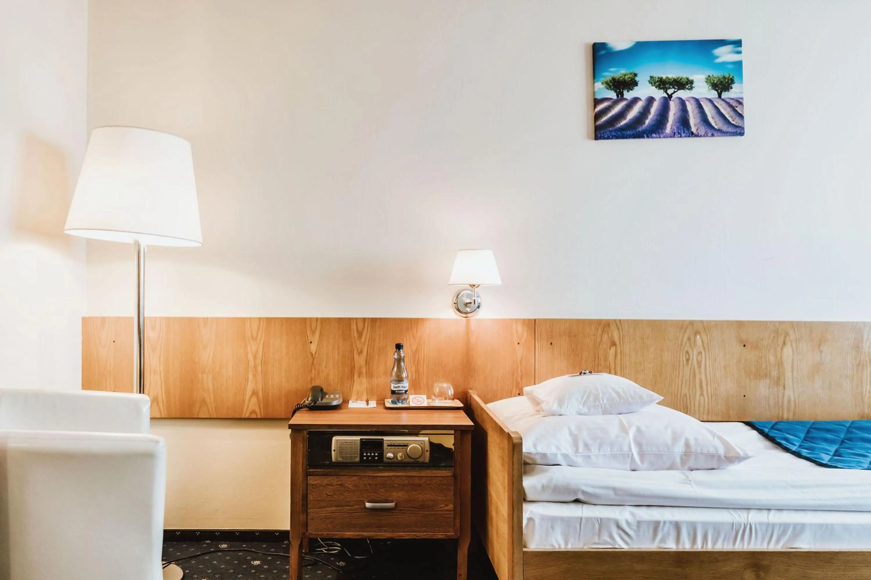 Bed in Hotel Gromada Pila