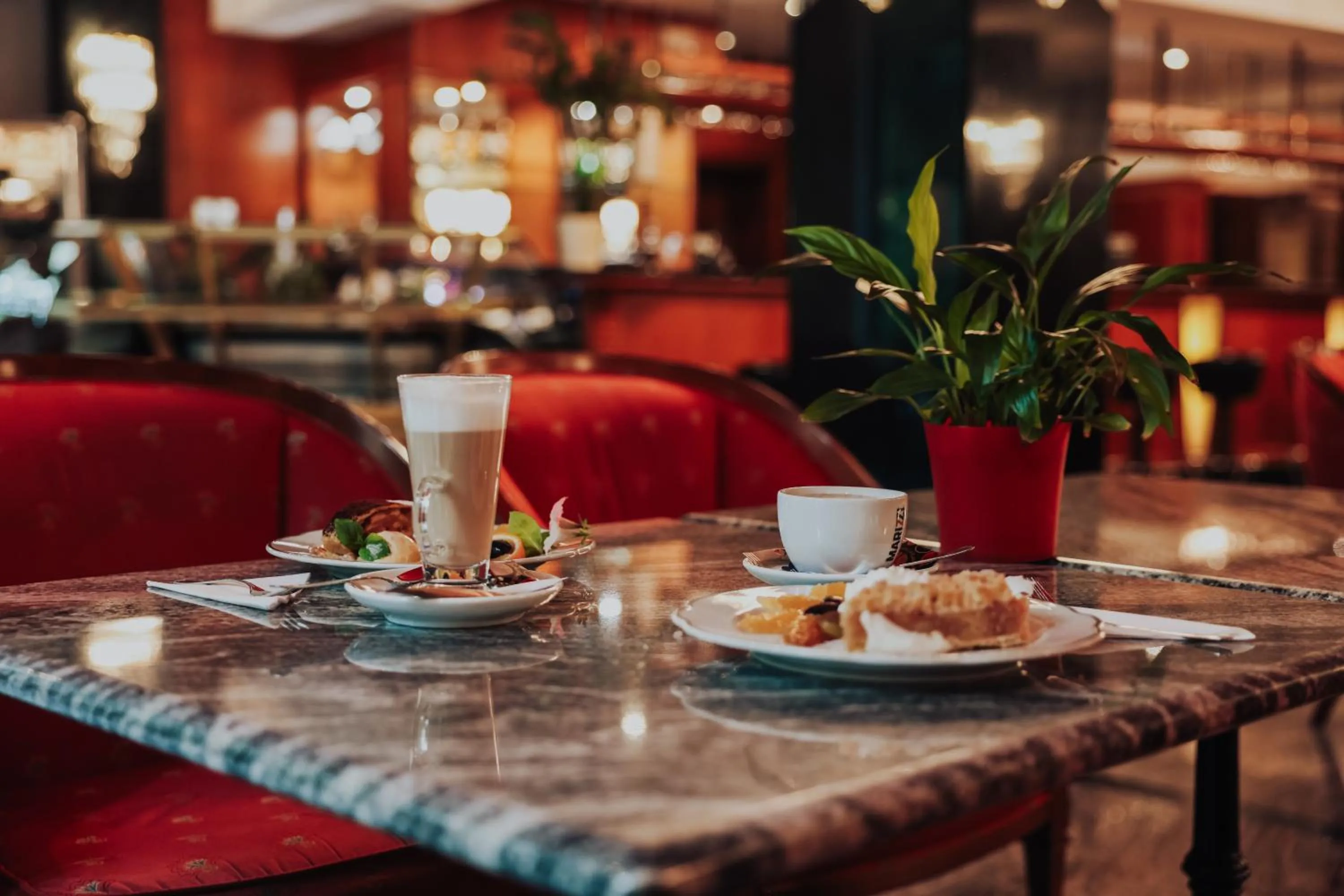 Restaurant/places to eat in Park Hotel Diament Bielsko-Biała