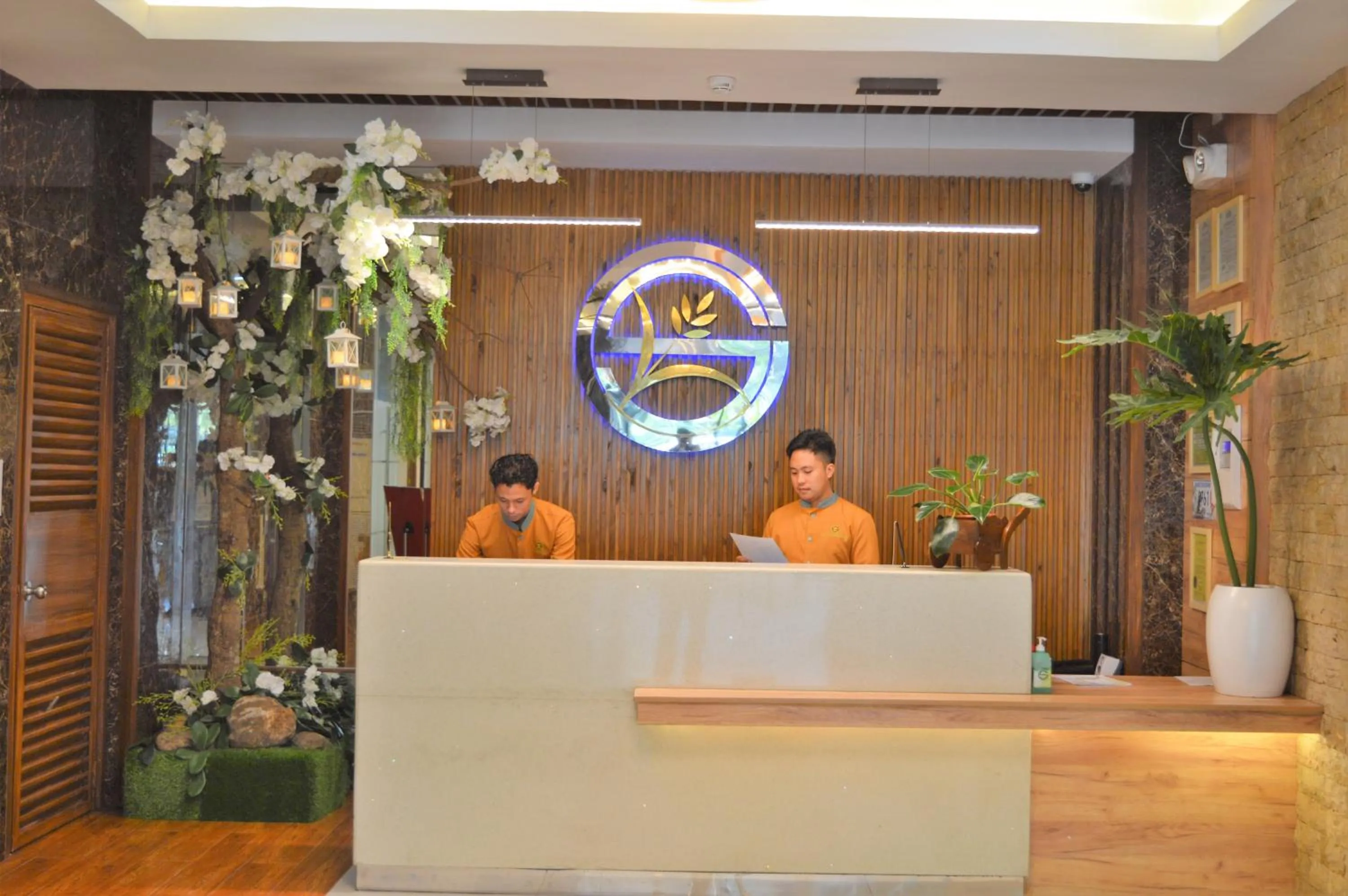 Lobby or reception in Carlosta Hotel