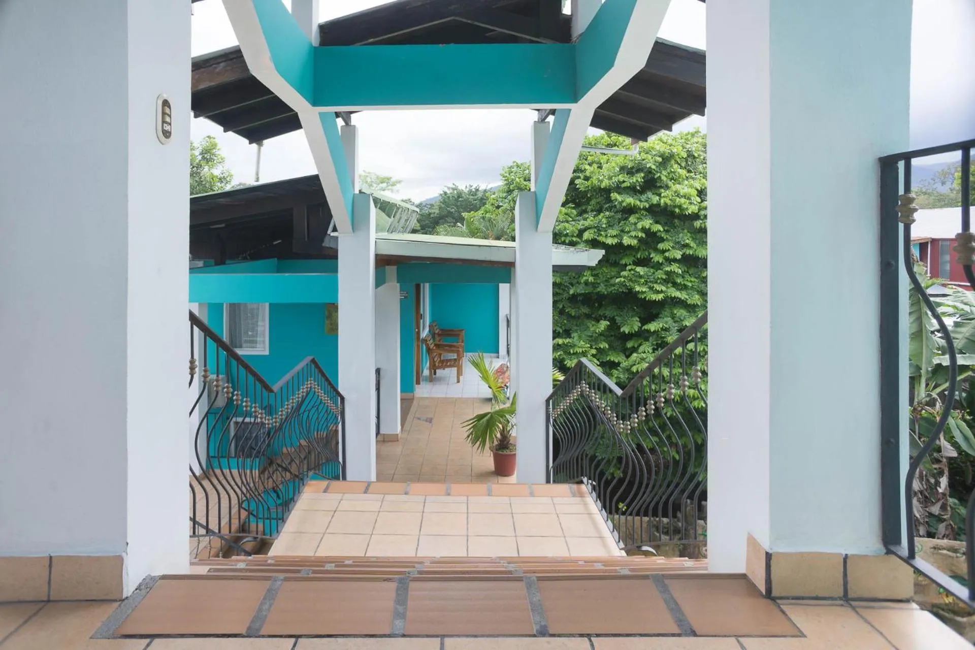 The Blue Suites & Spa