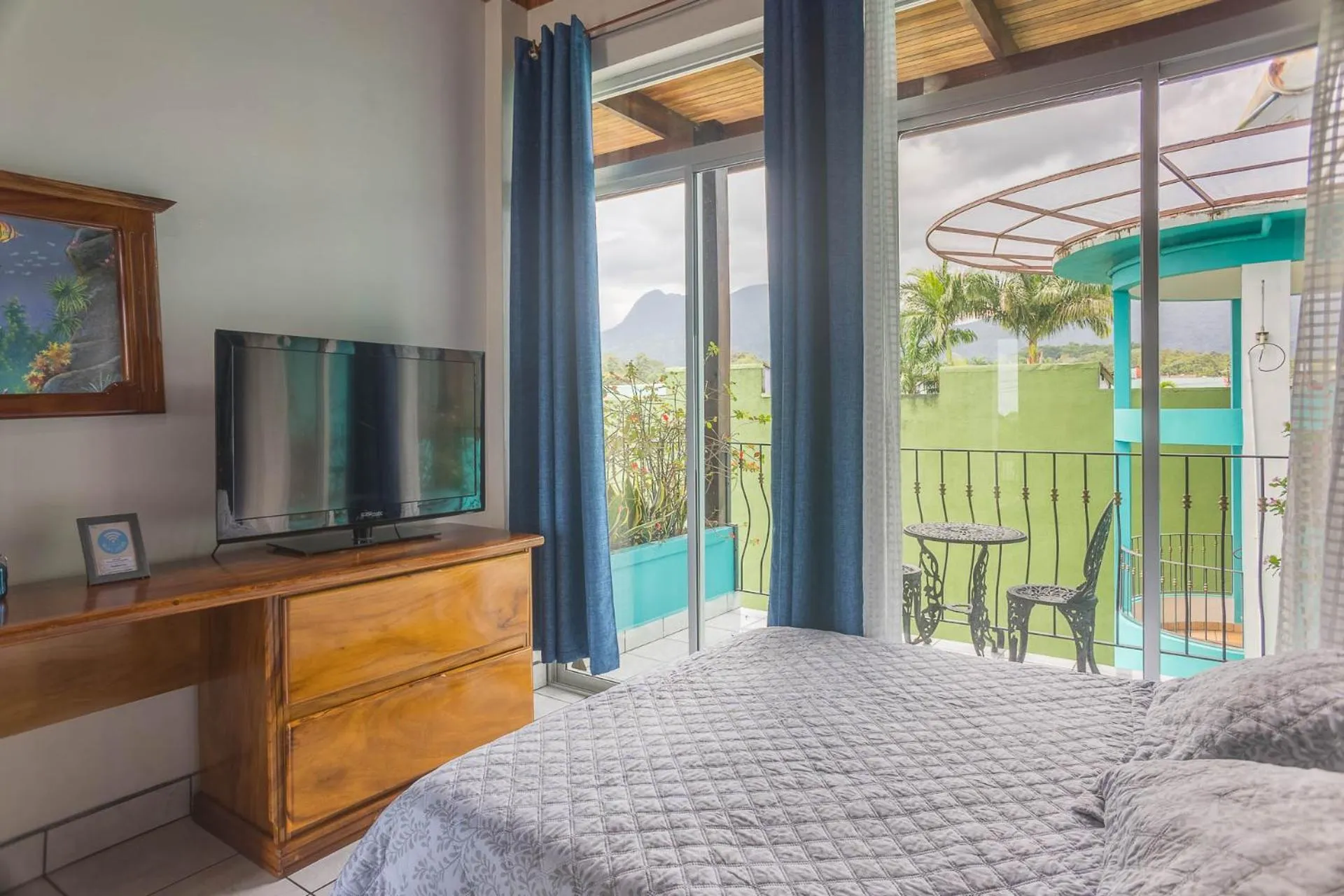 The Blue Suites & Spa