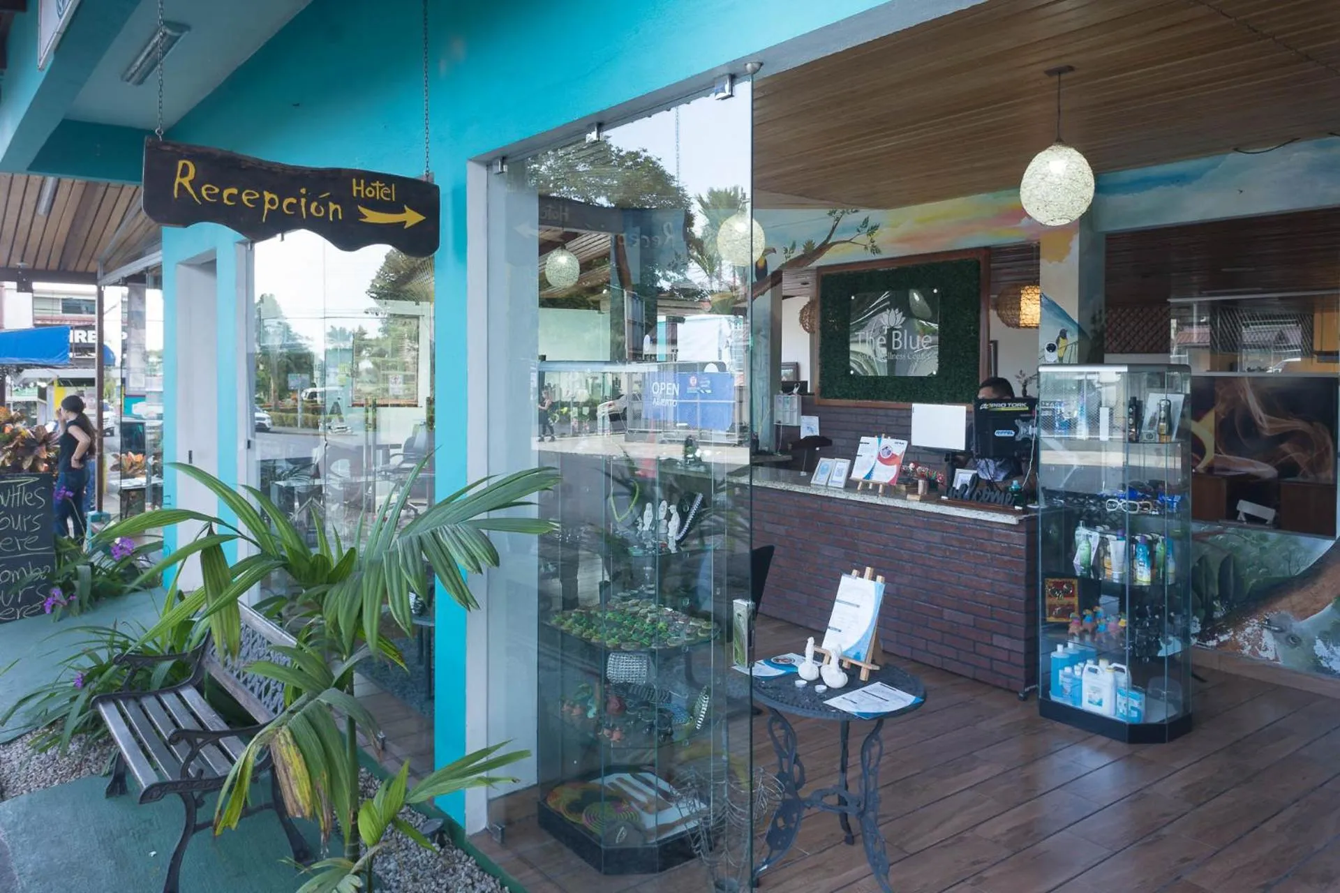 The Blue Suites & Spa