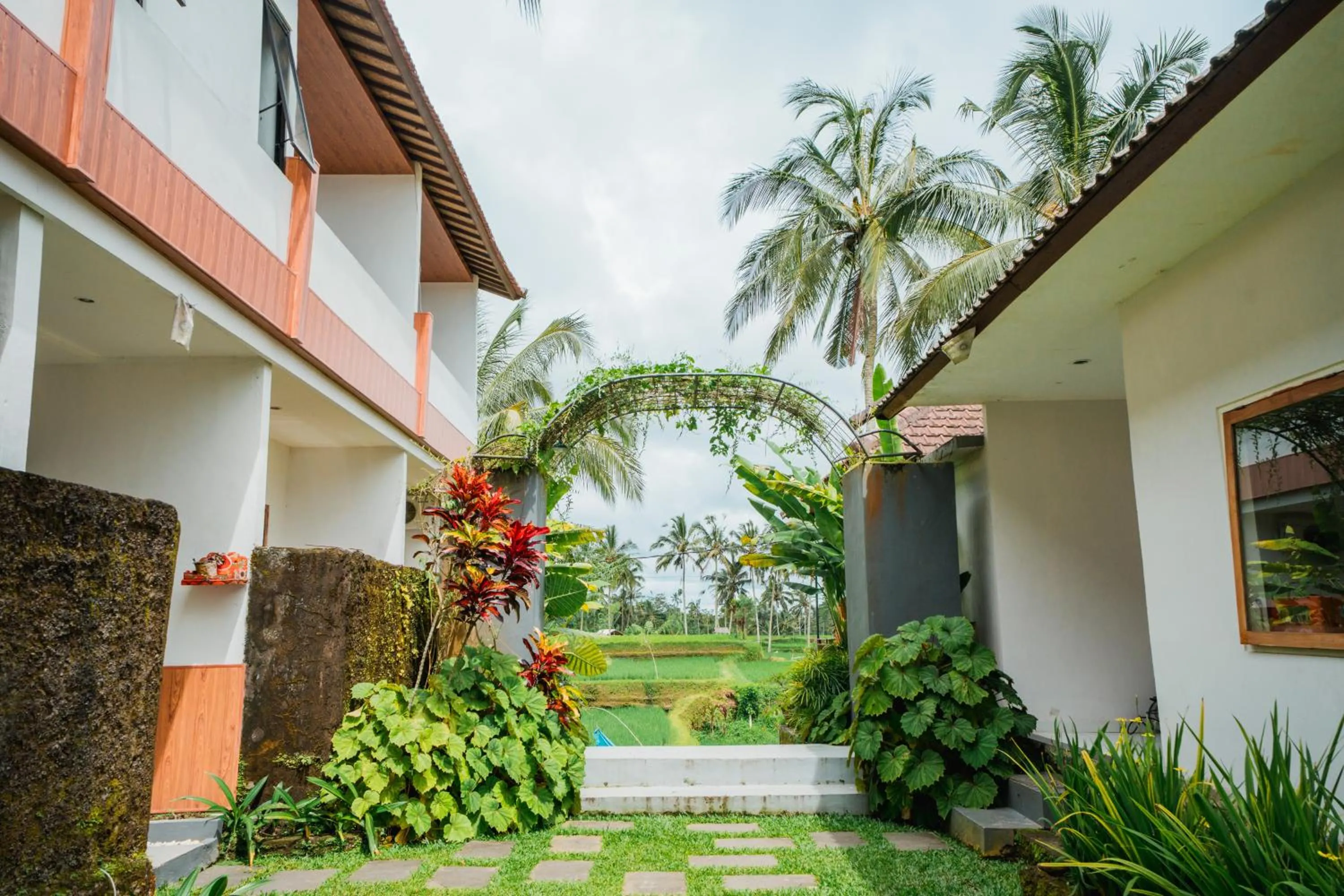 Property building in Tanta Escape