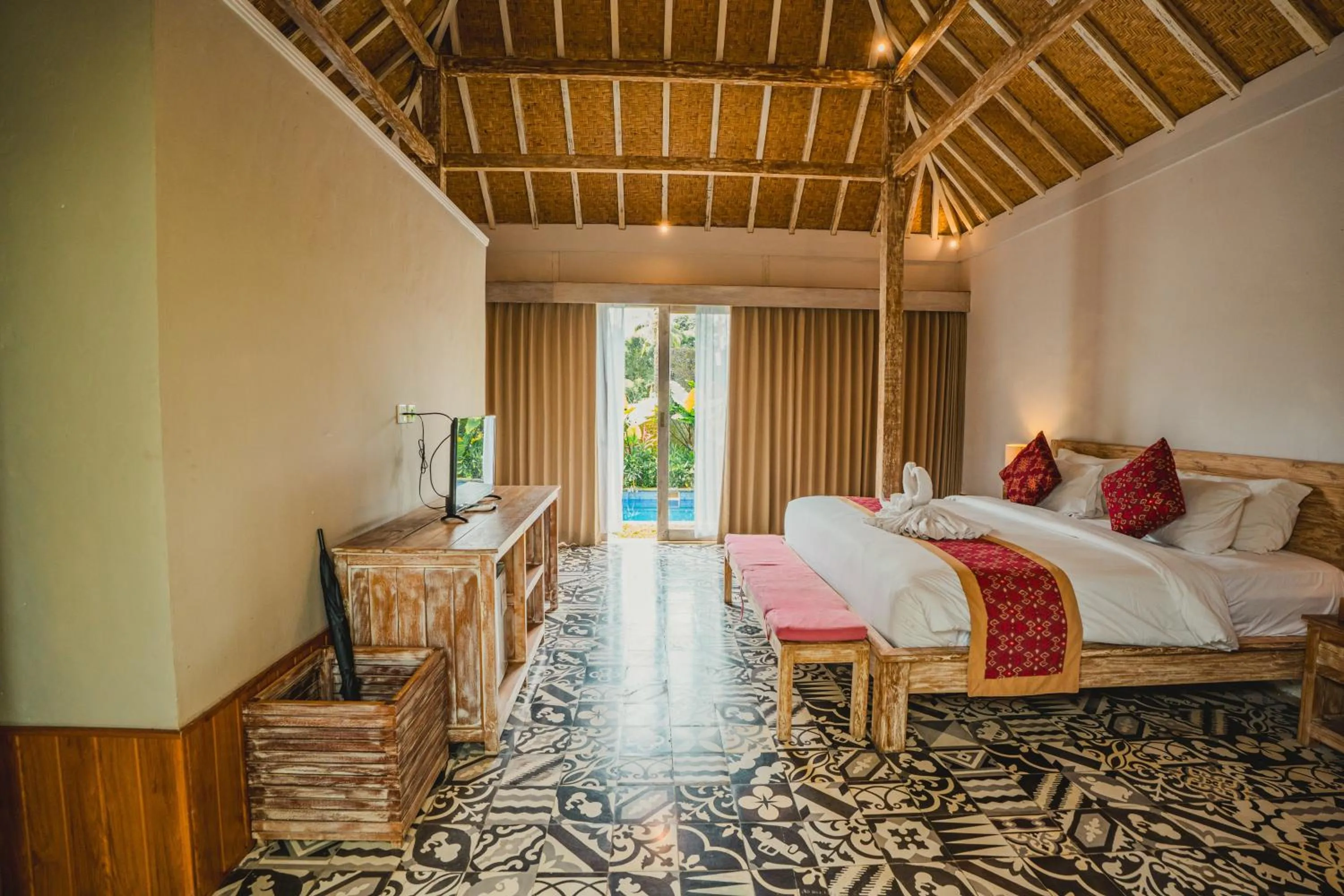 Communal lounge/ TV room, Bed in Tanta Escape