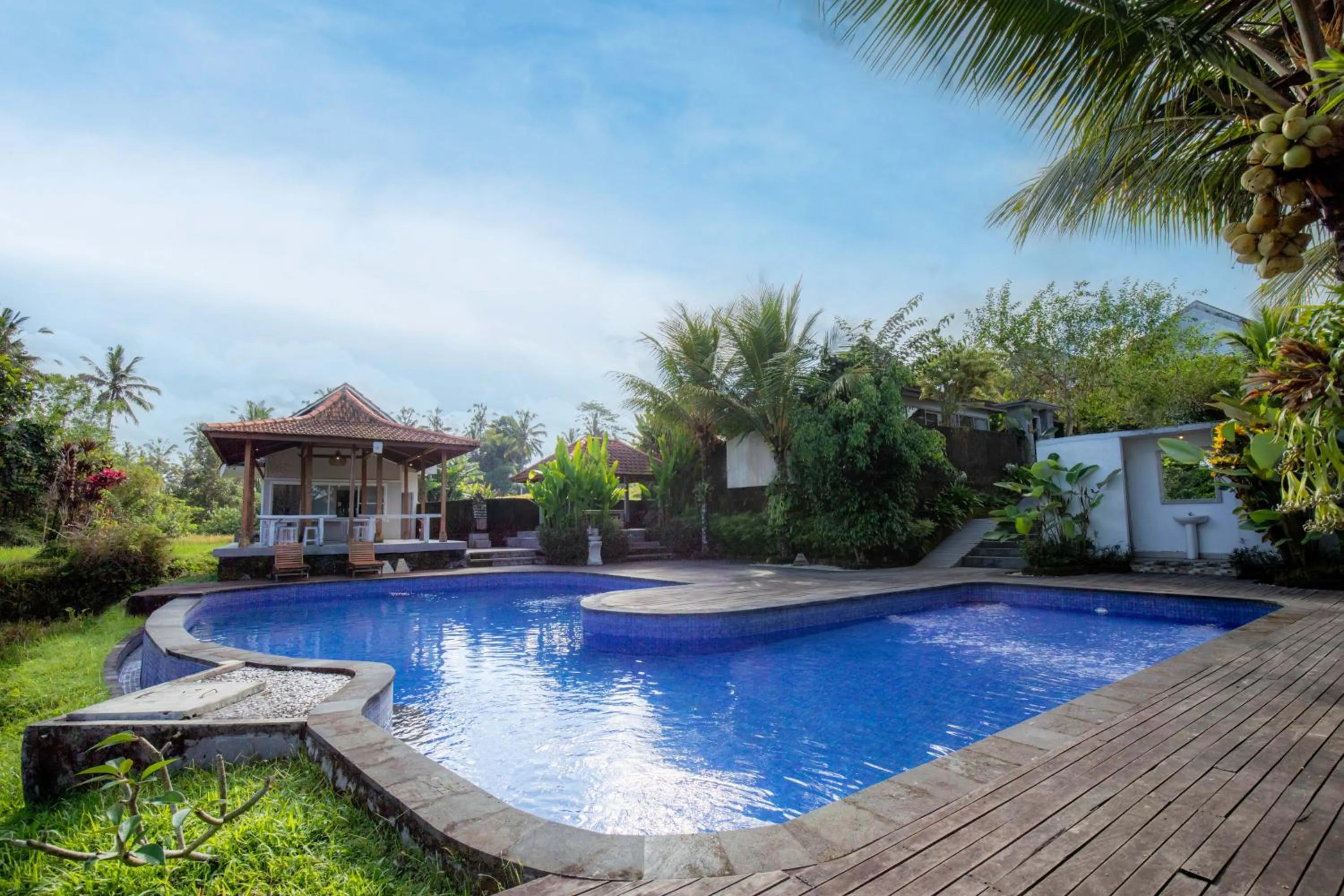 Property building in Tanta Escape