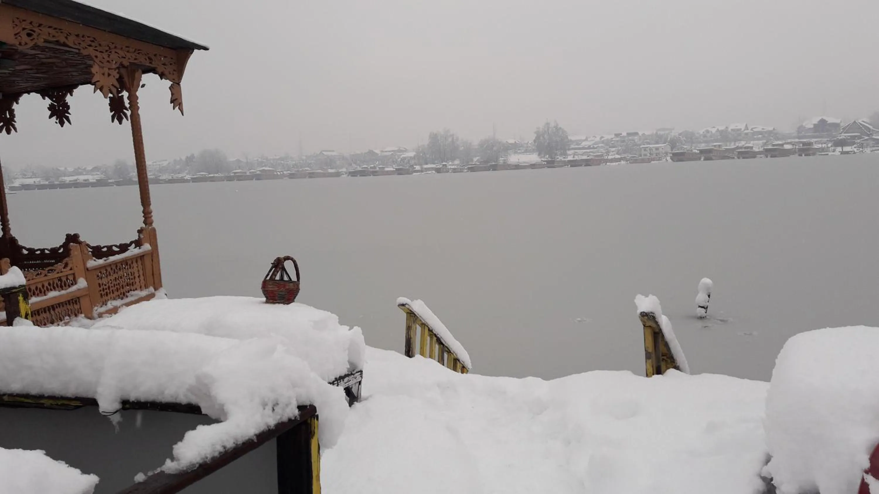 Palace Heights Houseboats