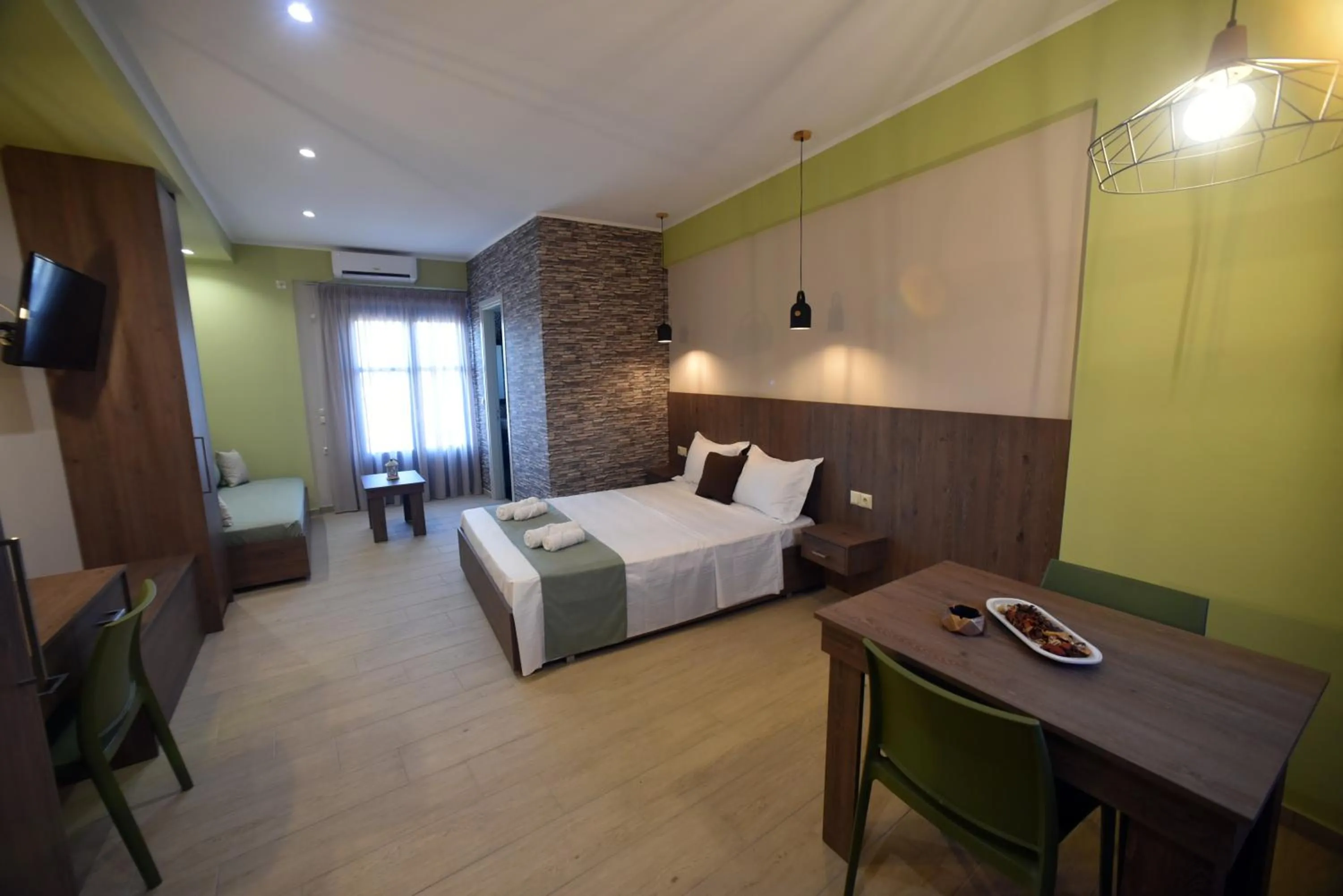 Bed in Shining Star Petra