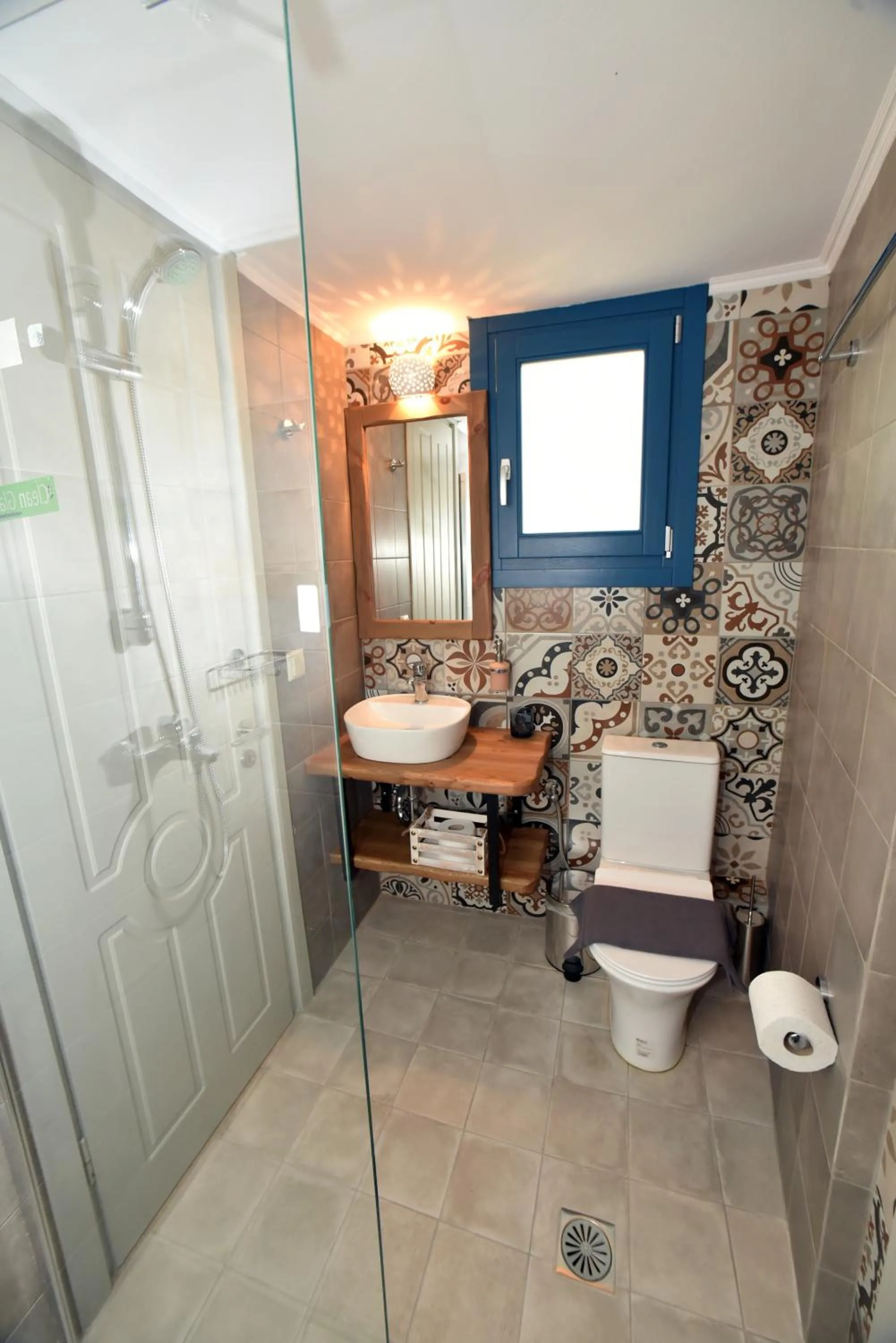 Bathroom in Shining Star Petra