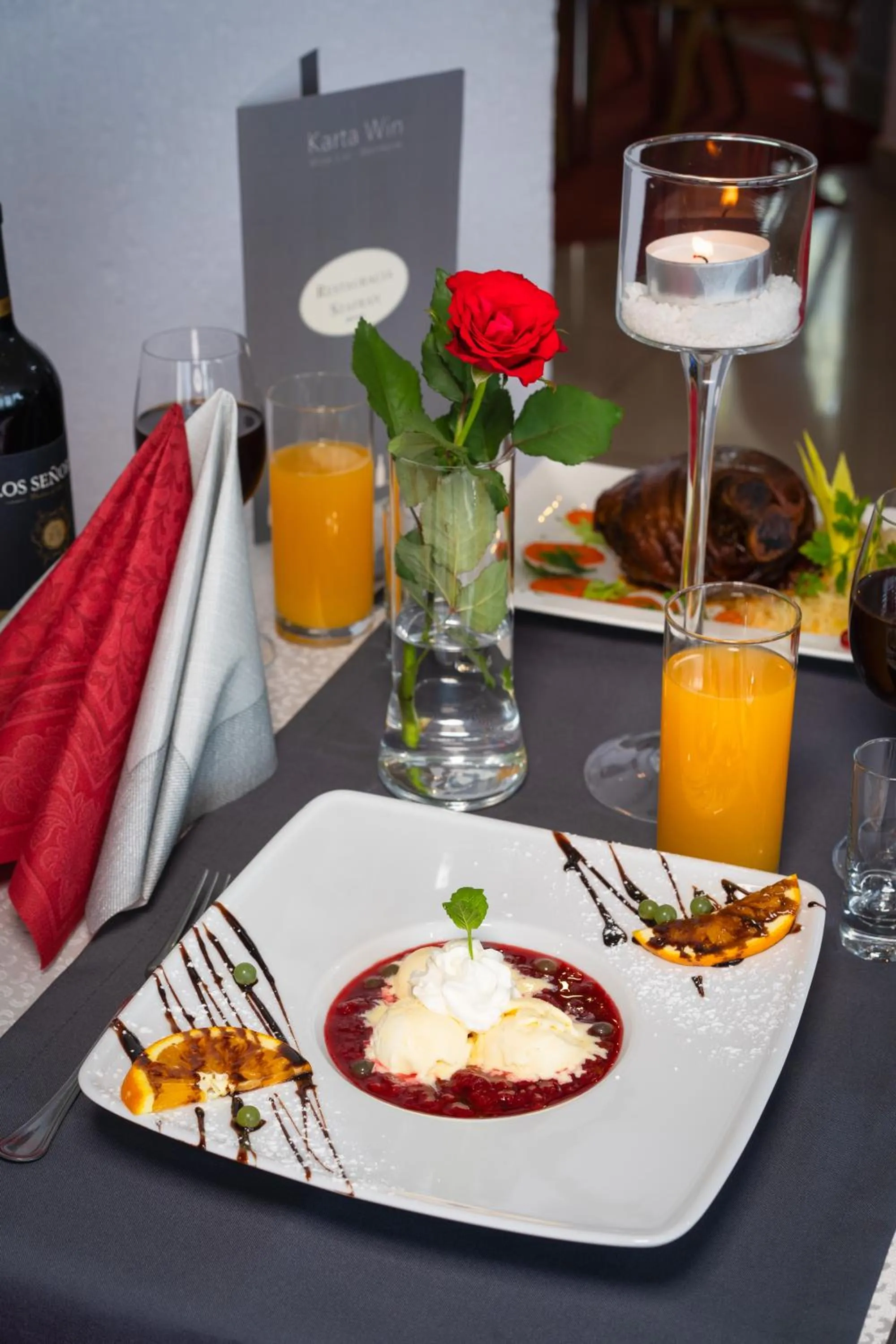 Restaurant/places to eat in Hotel Gromada Poznań