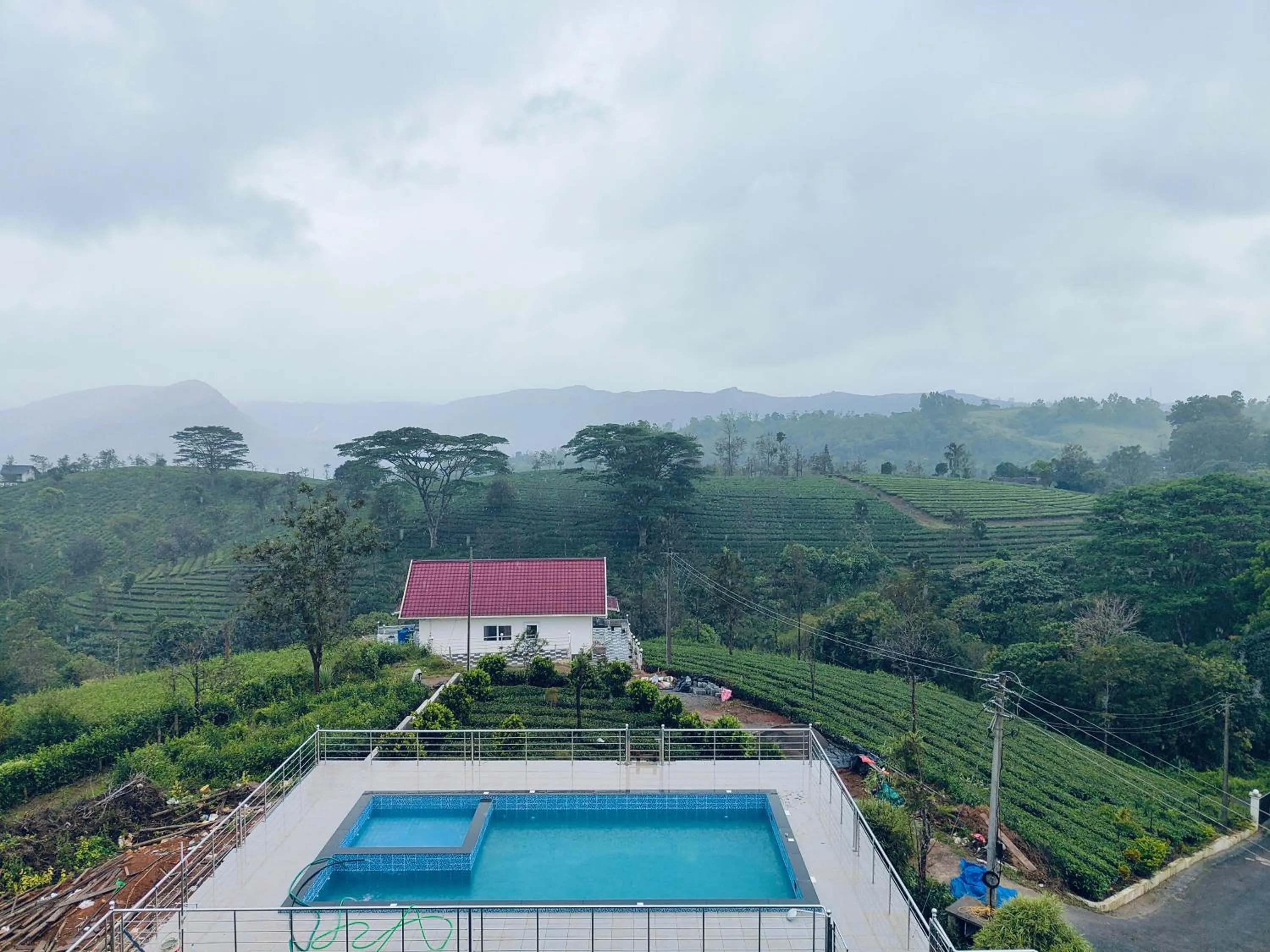 Swimming pool in Pine Clough Resort Vagamon