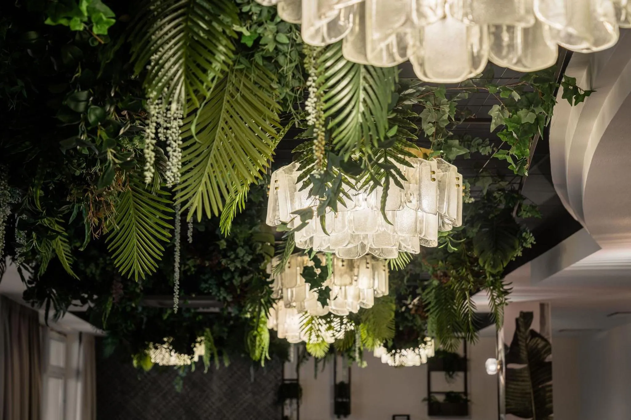 Restaurant/places to eat in Hotel Astor