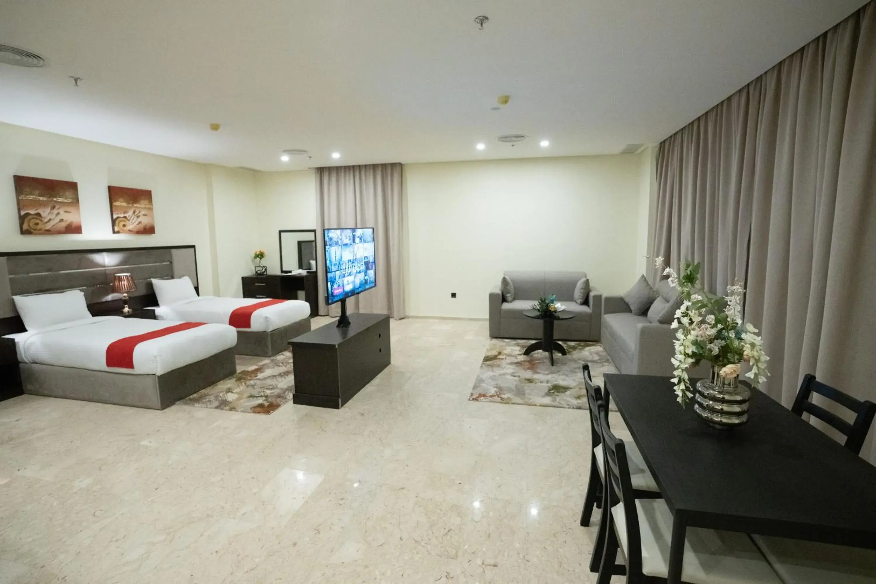 Executive Suite in City View Hotel- Managed by Arabian Link International Executive Suite in City View Hotel- Managed by Arabian Link International