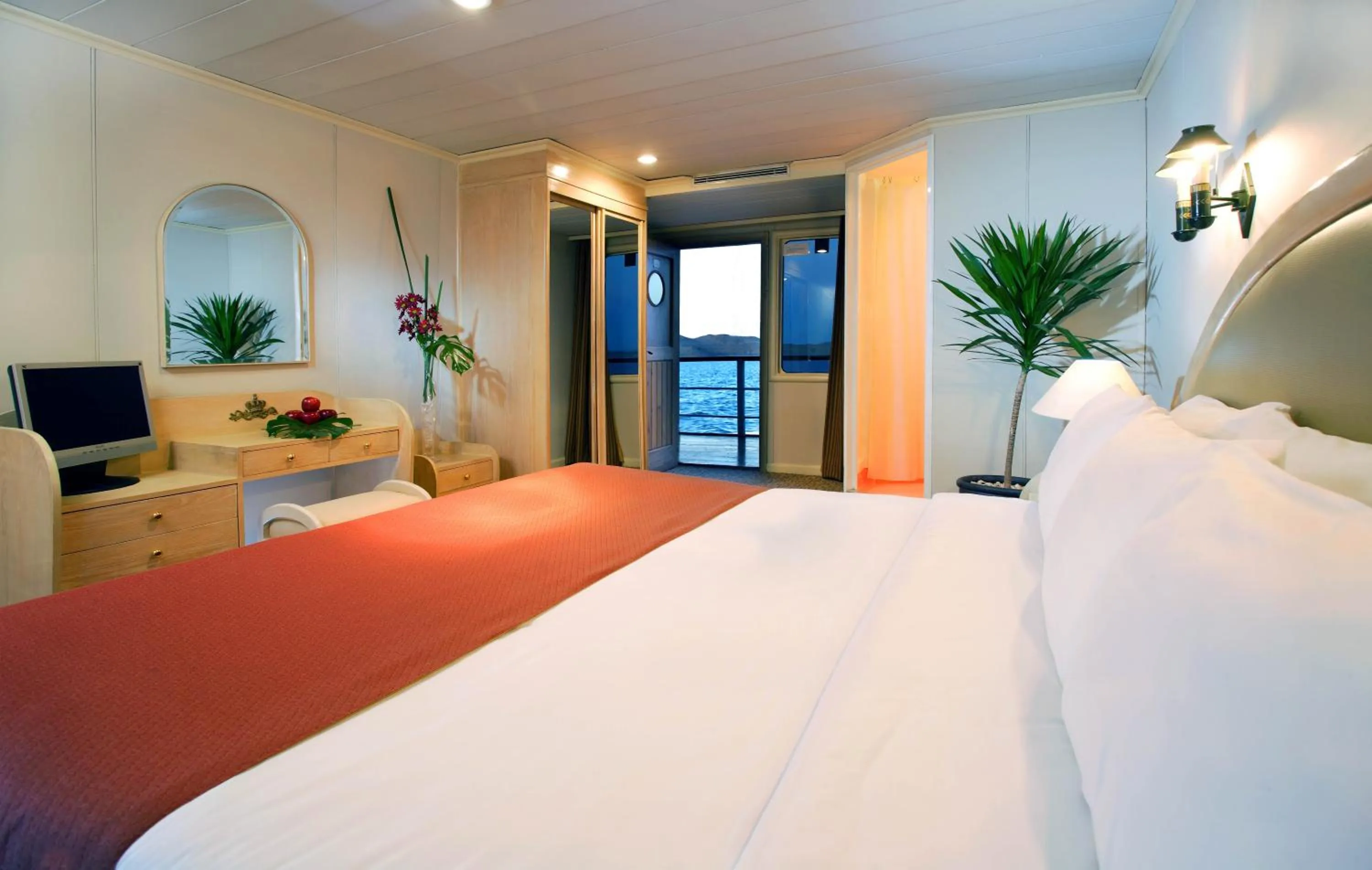 Bed in Mövenpick Prince Abbas Lake Nasser Cruise, Every Monday Four Nights From Aswan, Every Friday Three nights From Abu-Simbel - Including Excursions and Sightseeing