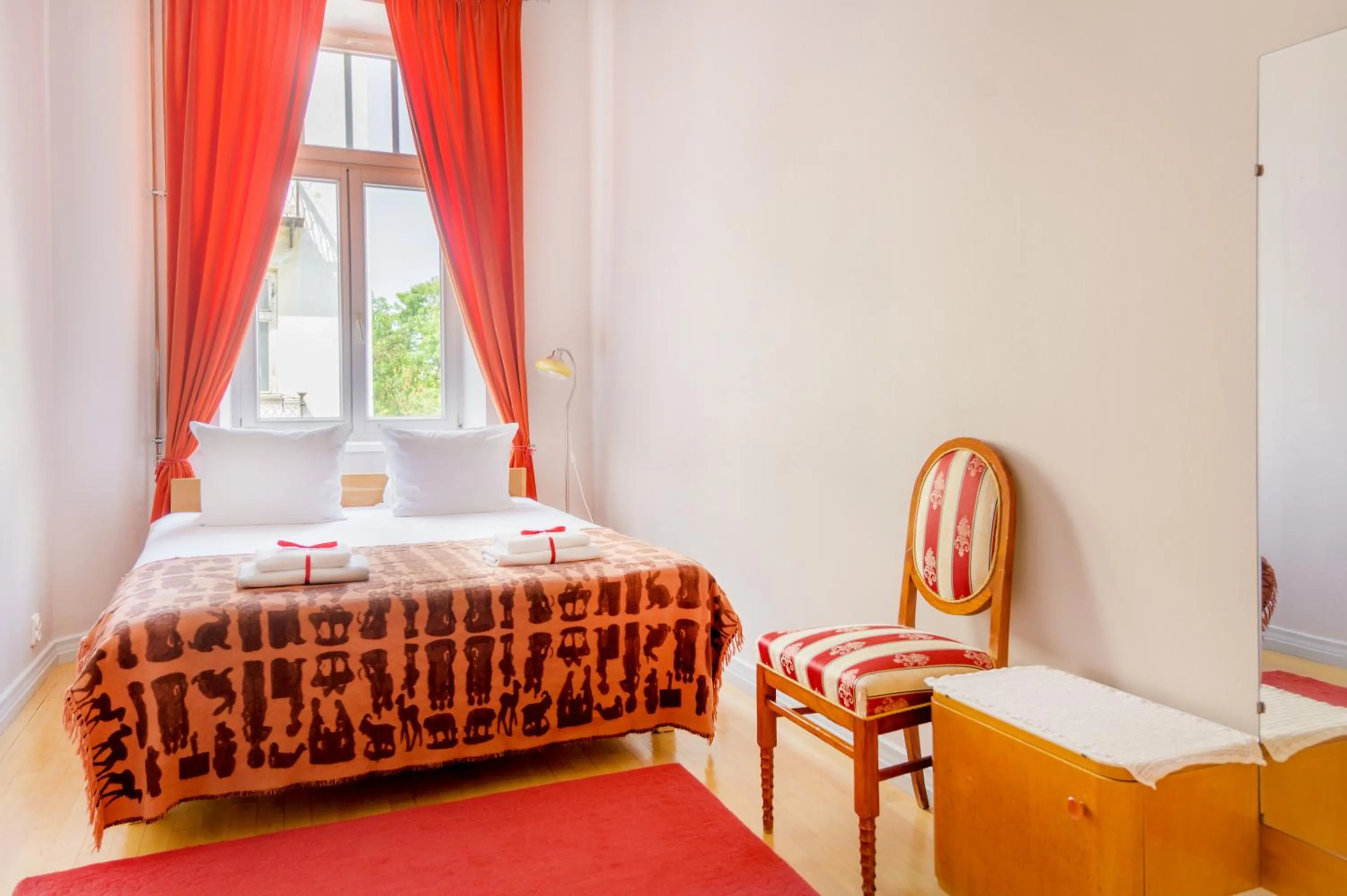 Bedroom, Bed in Chopin Boutique